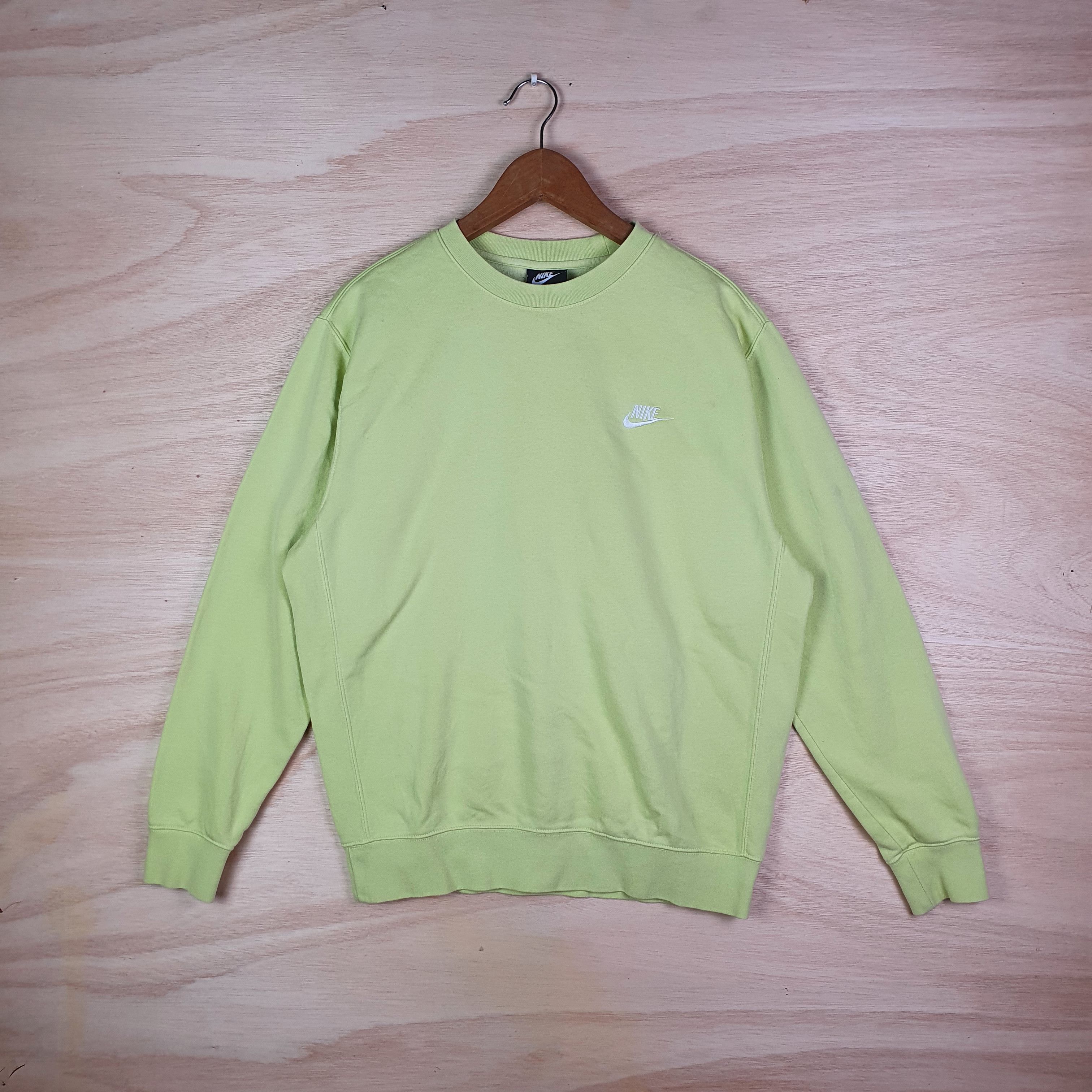 Nike × Vintage SWEATSHIRT NIKE VINTAGE Y2K SMALL SWOOSH Size US L / EU 52-54 / 3 - 1 Thumbnail