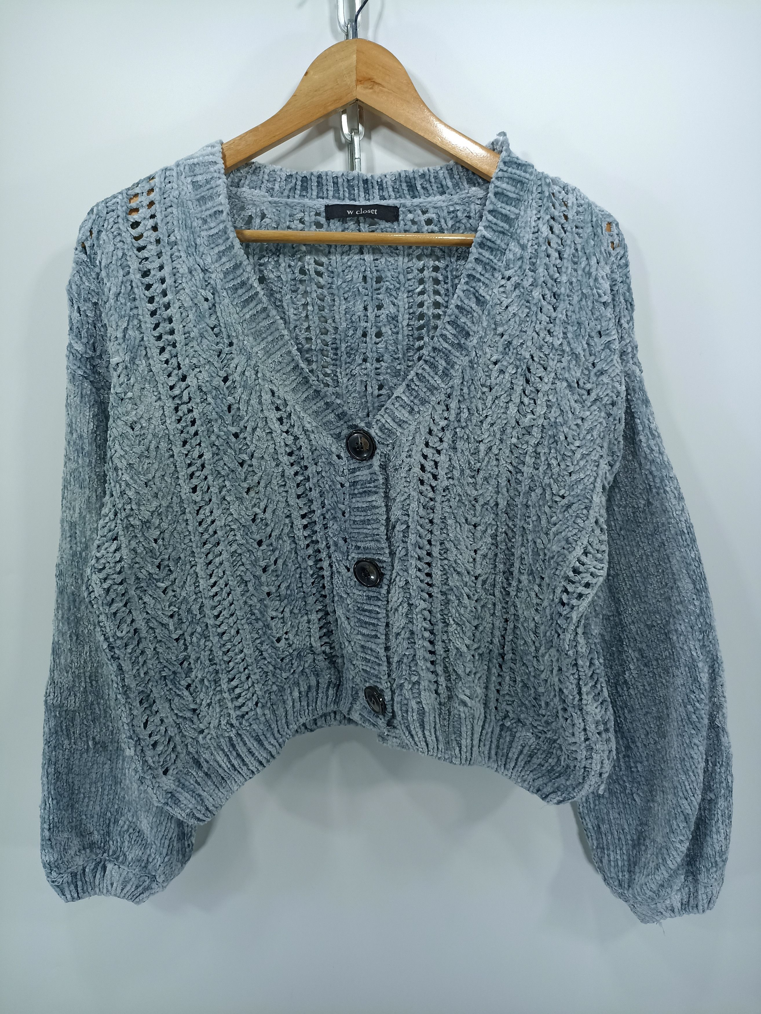W closet Cable Knit Cropped Cardigan