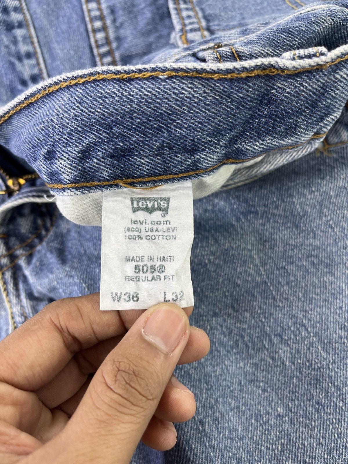 Levi's Vintage Levis 505 Regular Fit Jeans - J761 Size US 36 / EU 52 - 8 Thumbnail