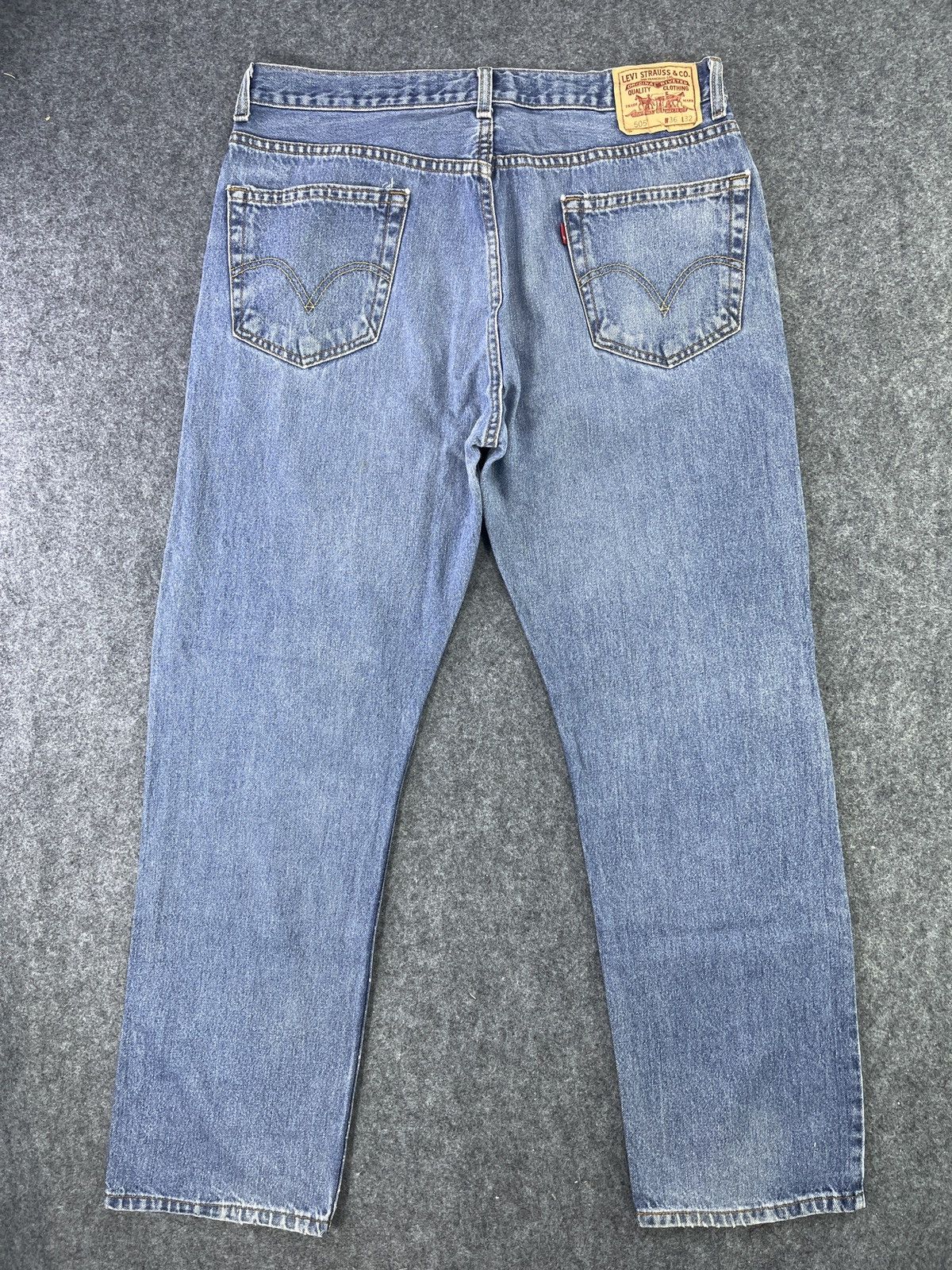 Levi's Vintage Levis 505 Regular Fit Jeans - J761 Size US 36 / EU 52 - 2 Thumbnail