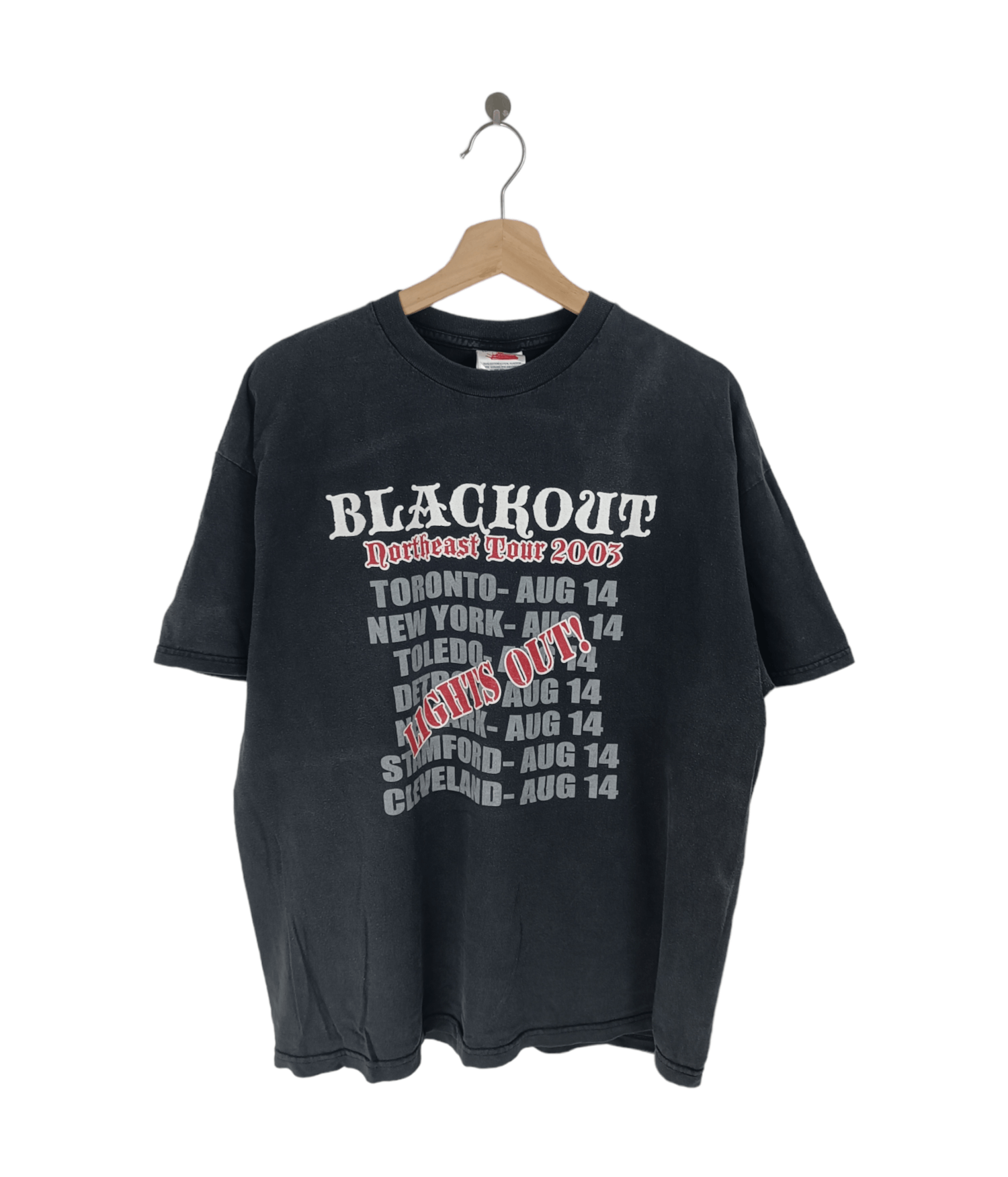 Vintage THRASHED FADED VINTAGE '03 (DISASTER) US BLACKOUT TOUR RARE Size US XL / EU 56 / 4 - 1 Thumbnail