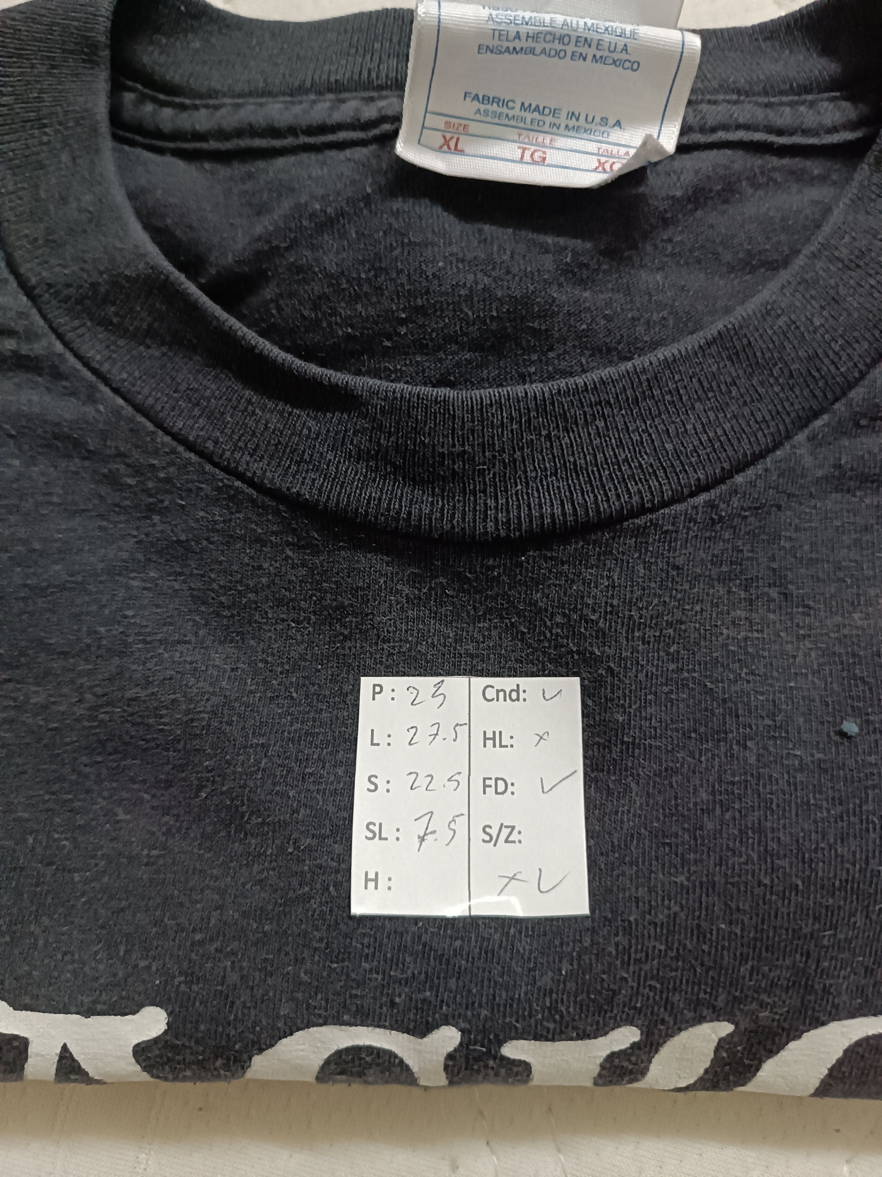Vintage THRASHED FADED VINTAGE '03 (DISASTER) US BLACKOUT TOUR RARE Size US XL / EU 56 / 4 - 12 Thumbnail