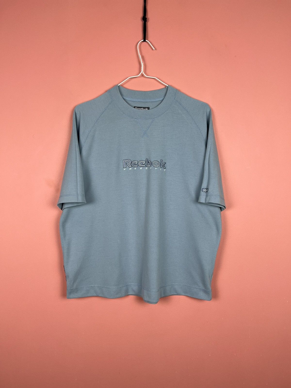 Reebok Reebok vintage oversized tee shirt logo Size US S / EU 44-46 / 1 - 1 Thumbnail