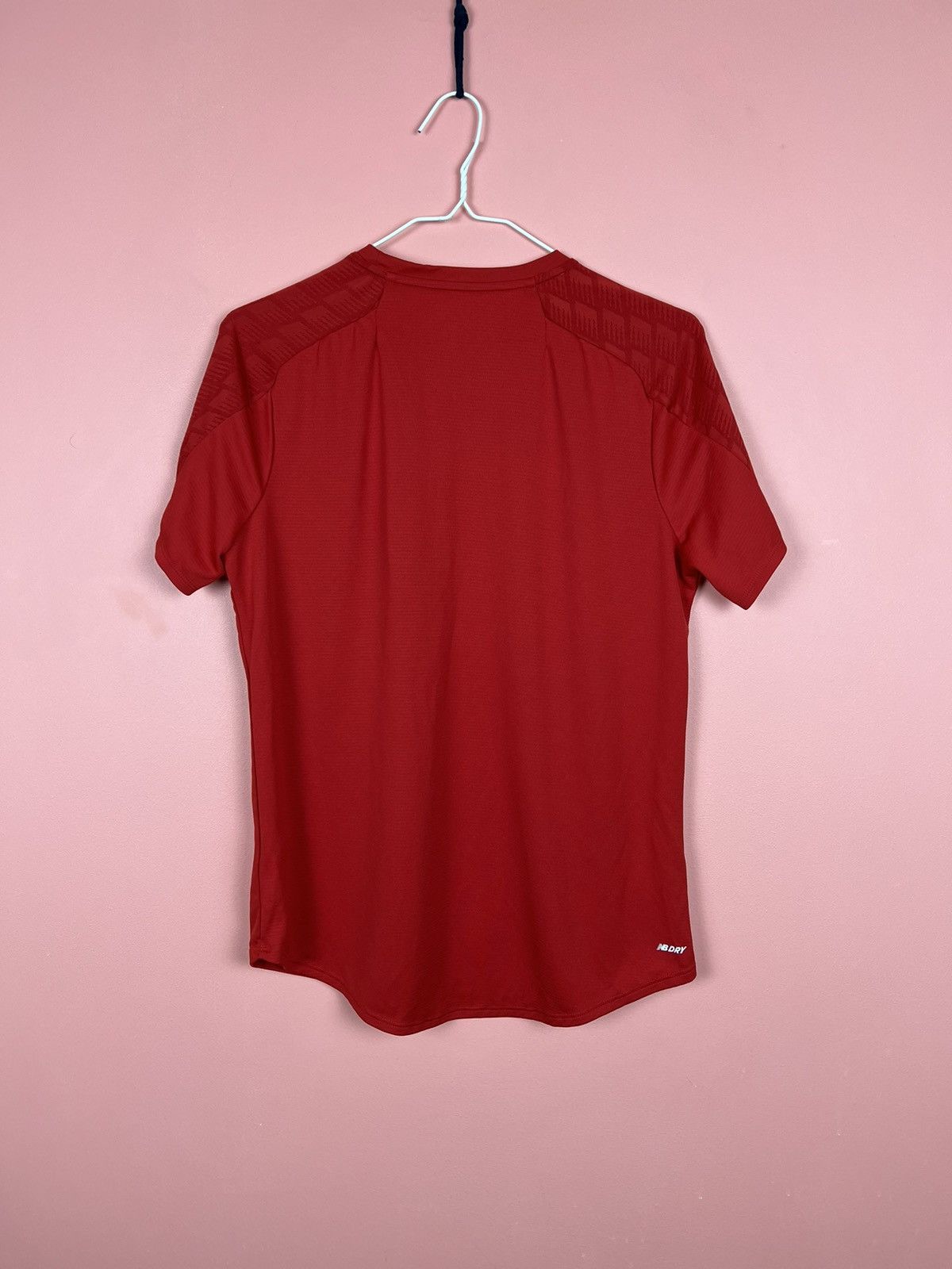 New Balance Liverpool new balance soccer jersey red Size US M / EU 48-50 / 2 - 7 Thumbnail