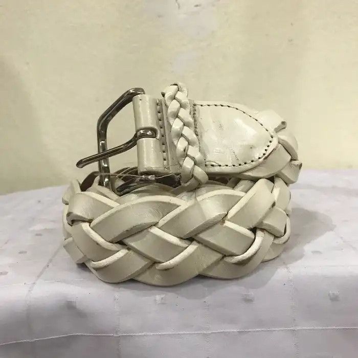 Other White Intersect Buckle Belt Size ONE SIZE - 3 Thumbnail