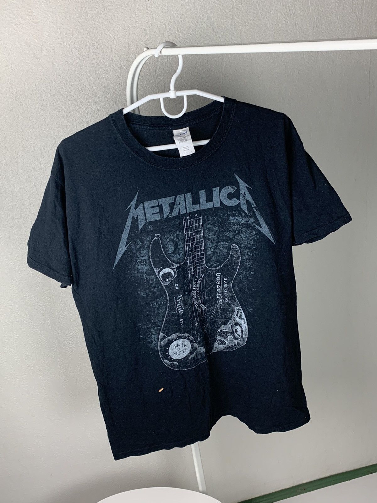 Band Tees Metallica T-Shirt Hammett Ouija Guitar Rock Band Tee Metal Size US L / EU 52-54 / 3 - 1 Thumbnail