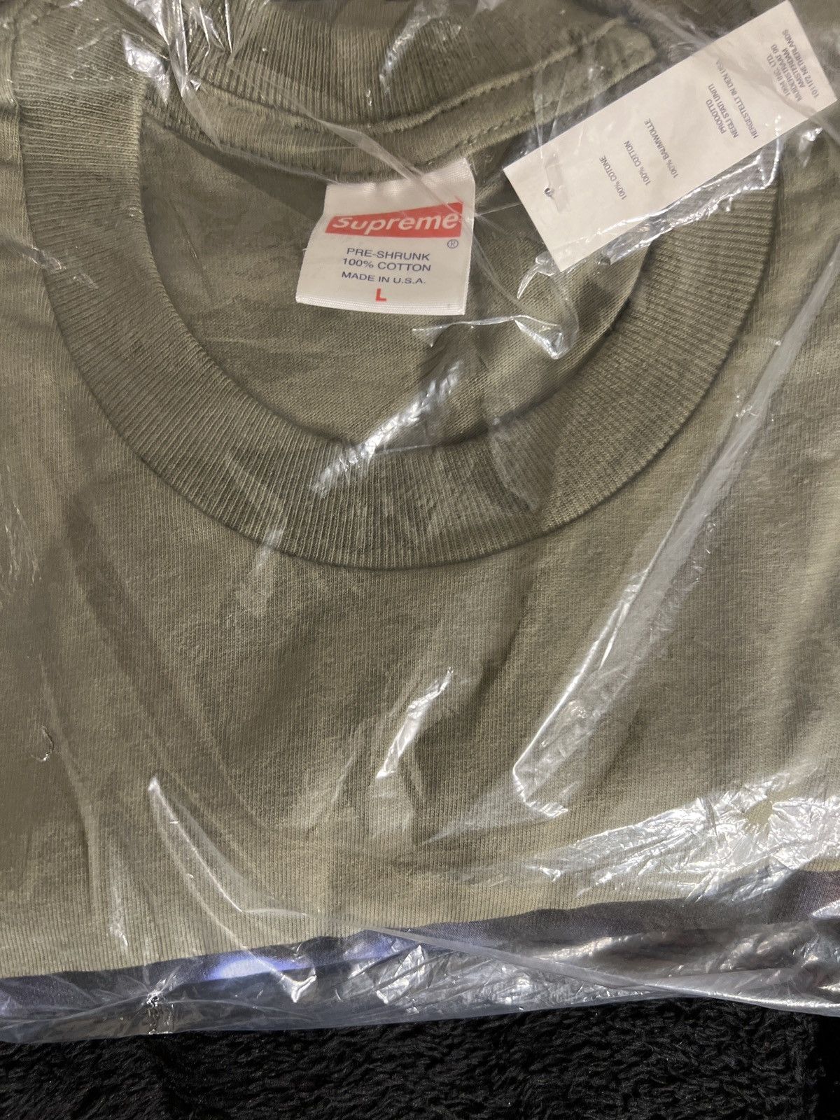 Supreme Supreme America eats its young tee Size US L / EU 52-54 / 3 - 4 Thumbnail