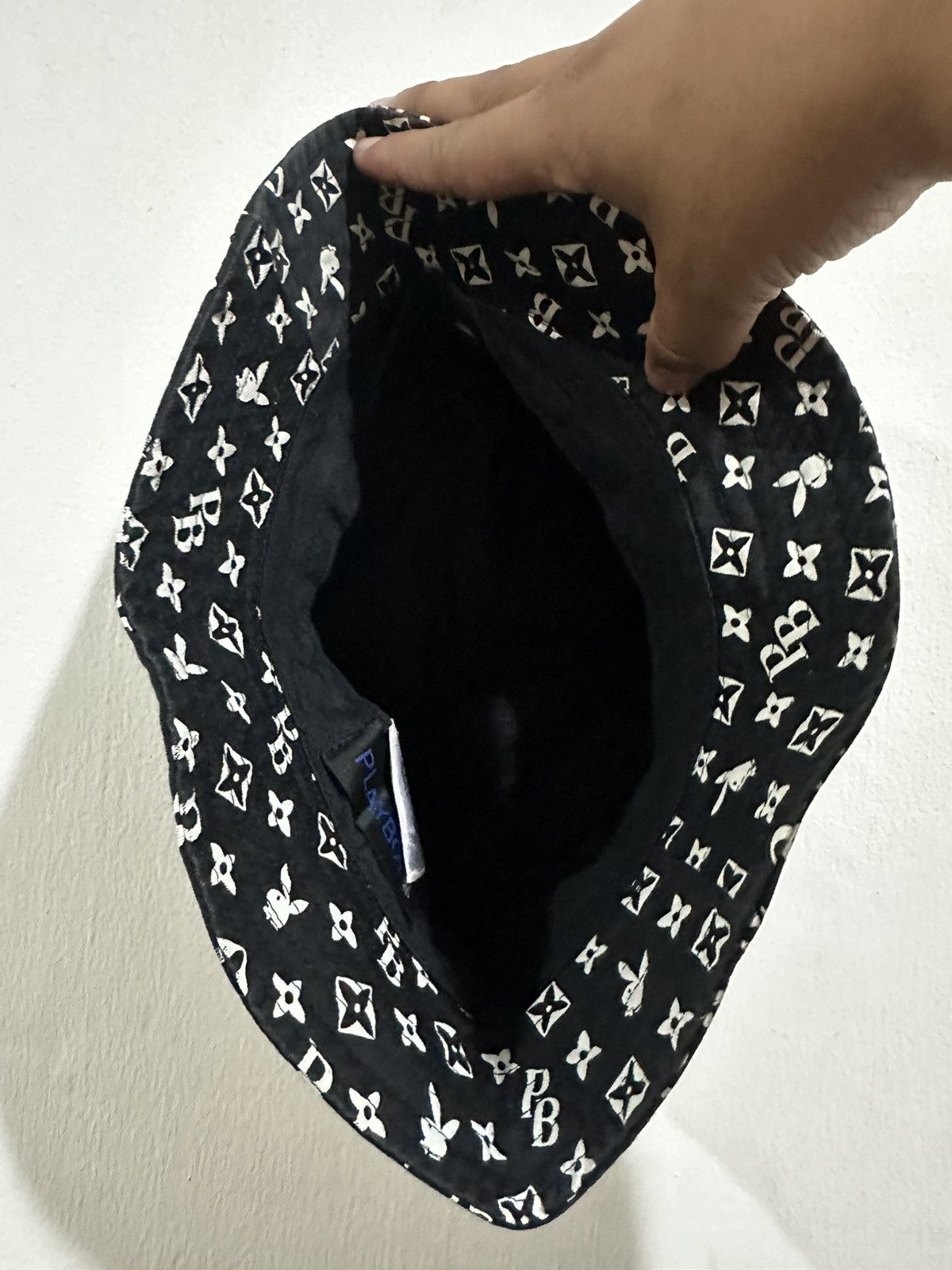 Playboy Vintage Playboy Monogram Hat Size ONE SIZE - 4 Thumbnail