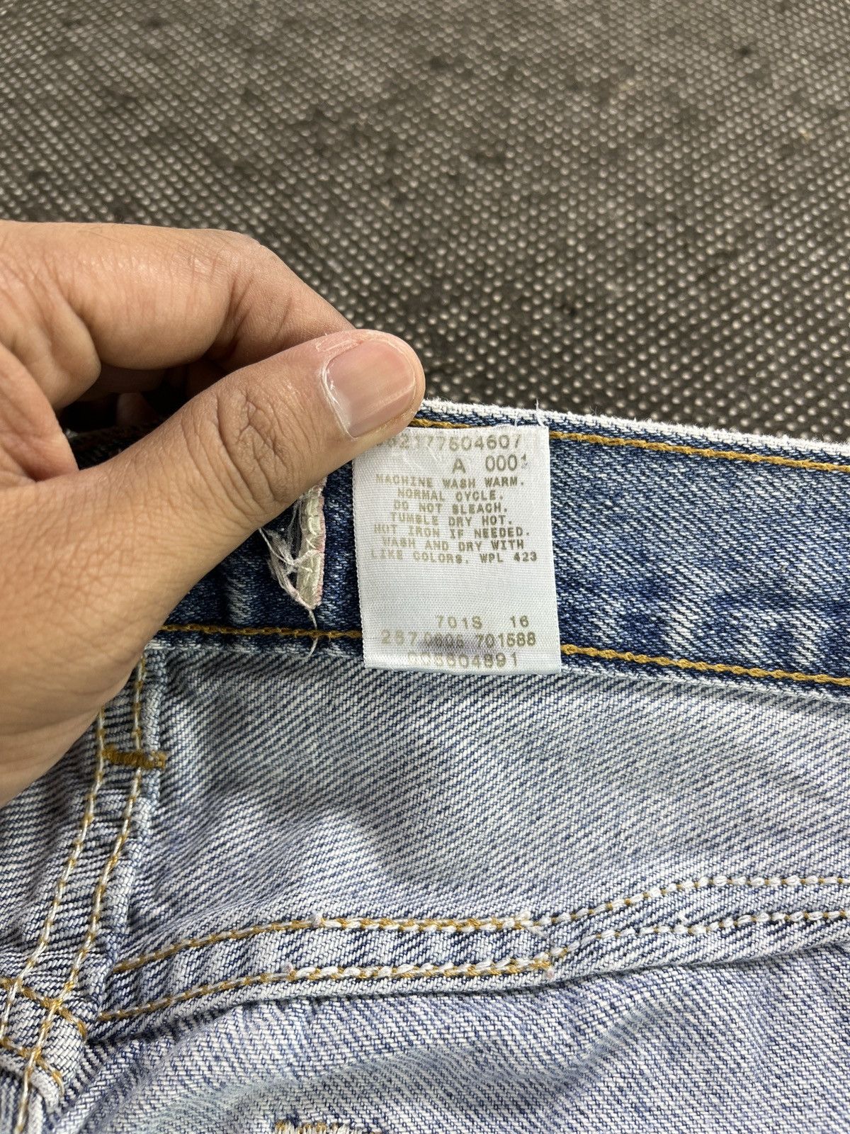 Levi's Vintage Levis 560 Jeans - J128 Size US 34 / EU 50 - 7 Thumbnail