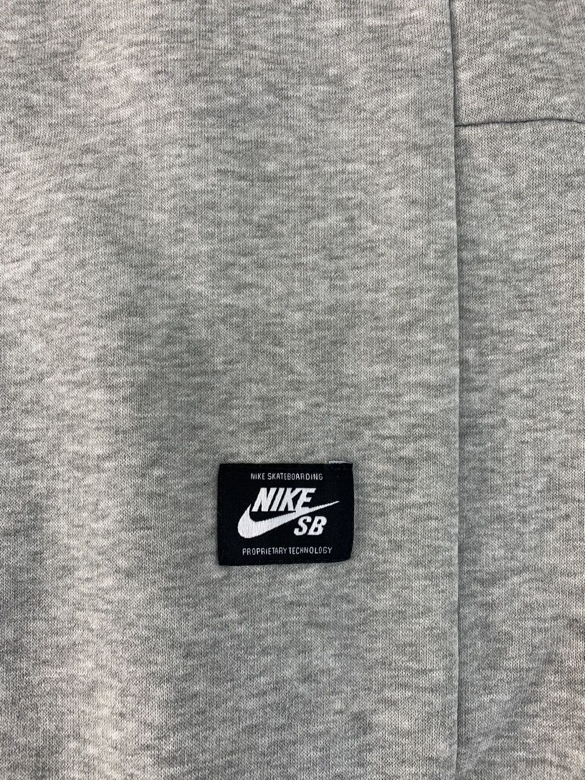 Nike Hype Nike SB Sportswear Pull Over Hoodies Big Logo Swoosh Size US L / EU 52-54 / 3 - 11 Thumbnail