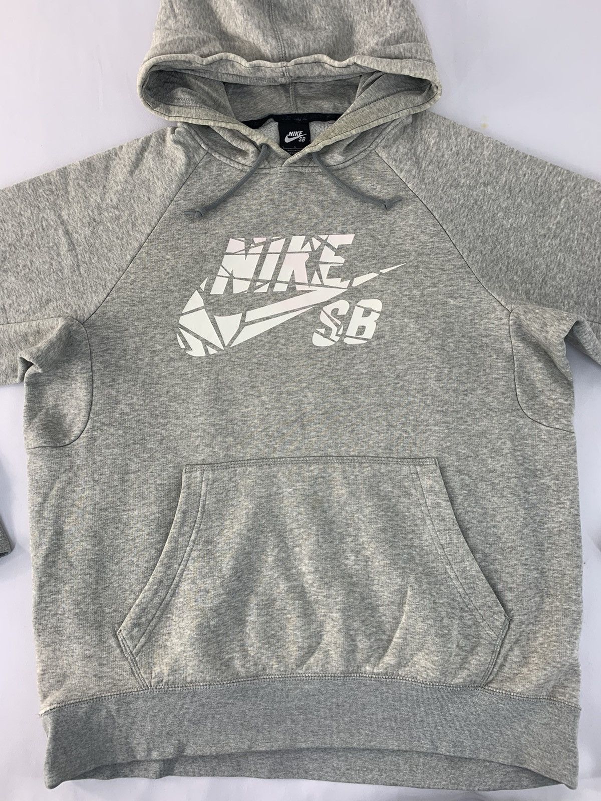 Nike Hype Nike SB Sportswear Pull Over Hoodies Big Logo Swoosh Size US L / EU 52-54 / 3 - 2 Thumbnail