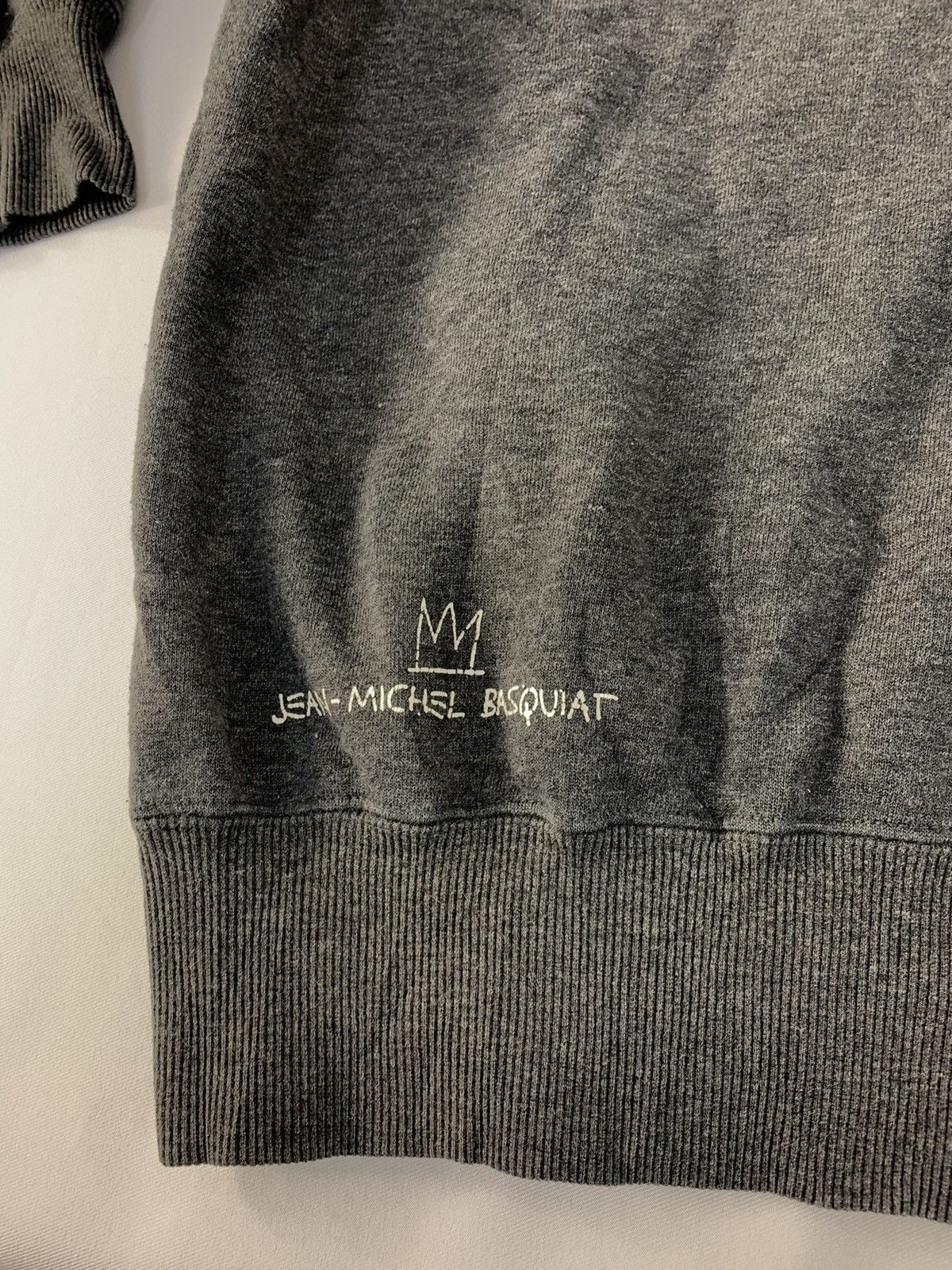 Japanese Brand Vintage Jean Michel Basquiat King Pleasure Art Logo Hoodies Size US L / EU 52-54 / 3 - 10 Thumbnail