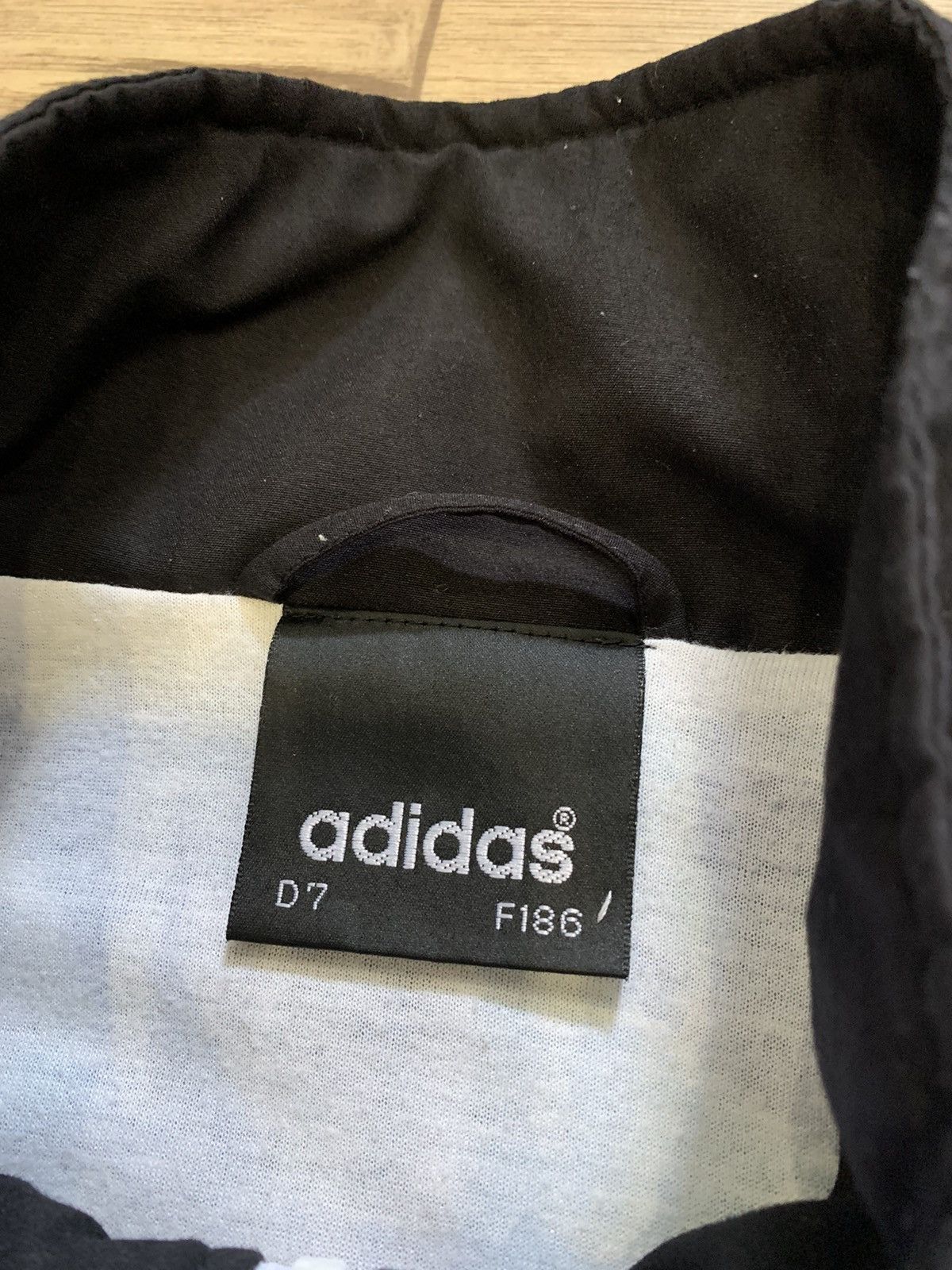 Adidas × Vintage Vintage Adidas Track Jacket Windbreaker Mini Swoosh Y2K USA Size US L / EU 52-54 / 3 - 5 Thumbnail