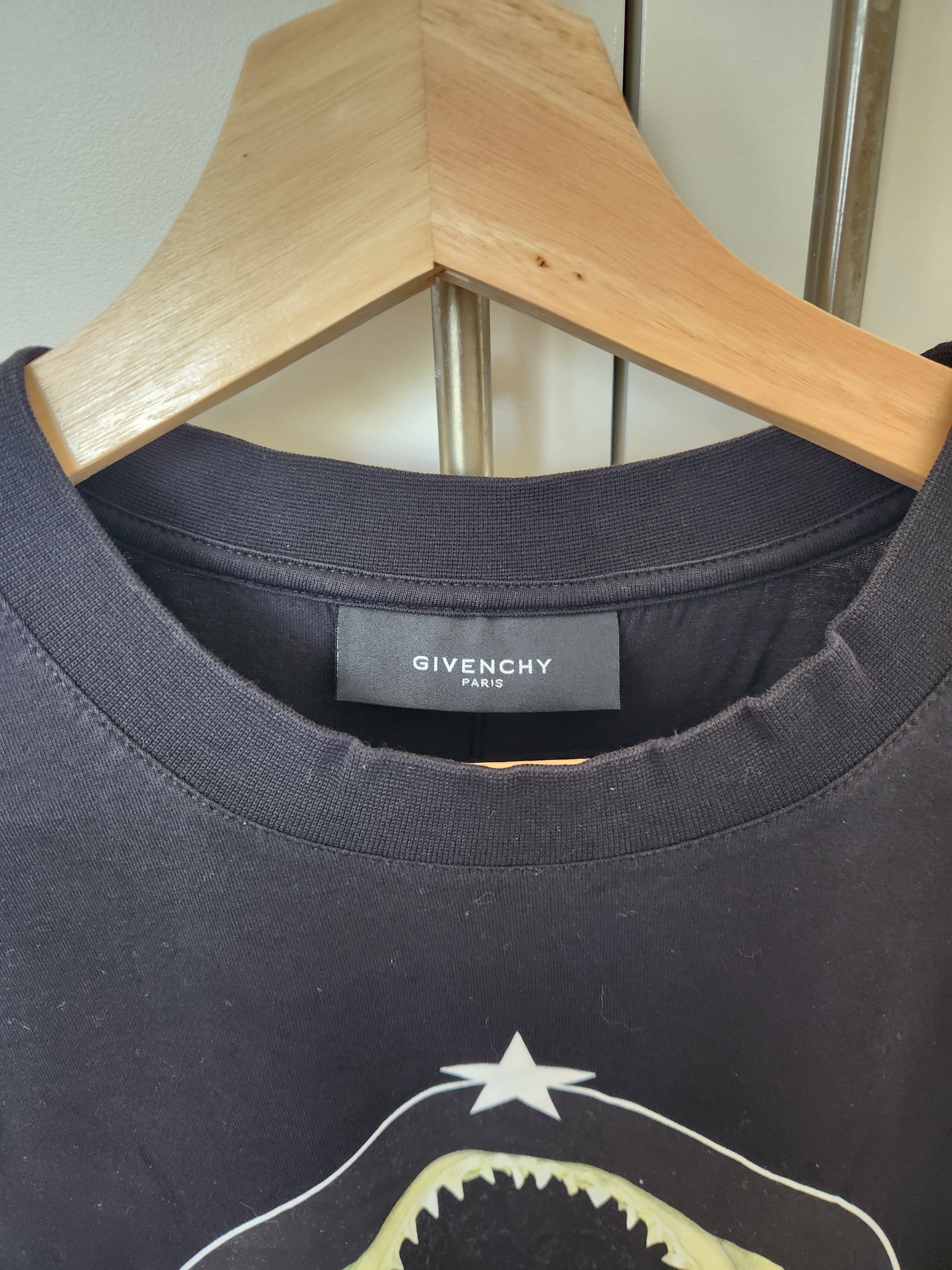 Givenchy Givenchy oversized t-shirt American Flag/Shark/Modonna Size US S / EU 44-46 / 1 - 4 Thumbnail