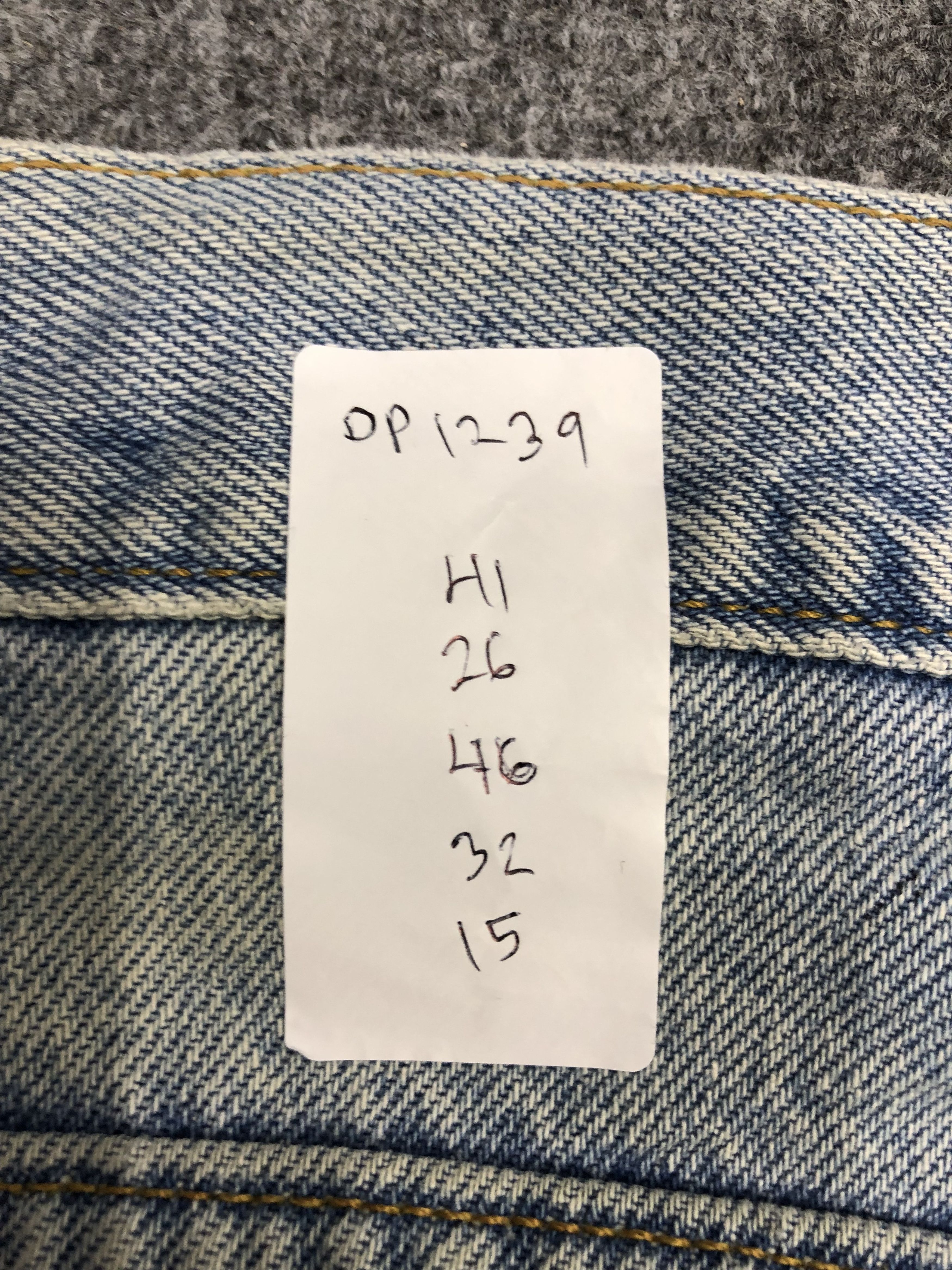 Levi's × Vintage Vintage 90s Levis 543 Light Wash Jeans Size US 41 - 13 Thumbnail