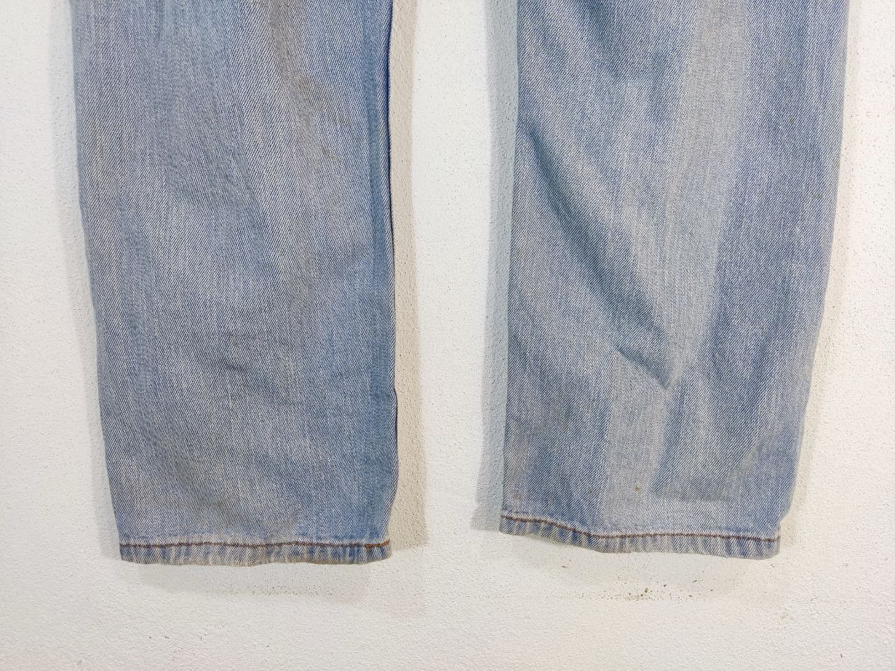 Levi's vintage levis 505 regular fit light wash distressed denim Size US 39 - 4 Thumbnail