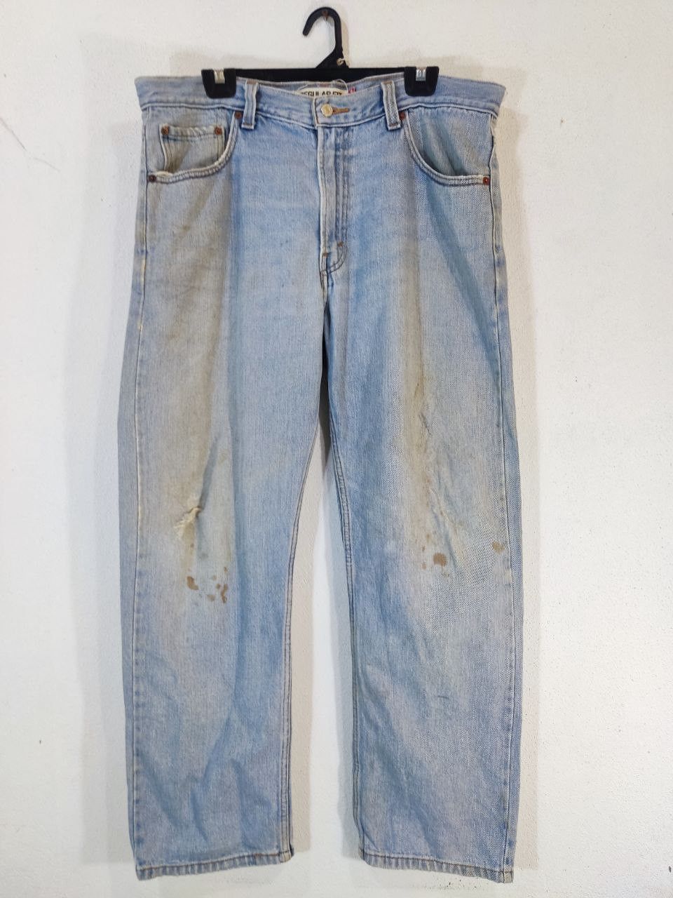 Levi's vintage levis 505 regular fit light wash distressed denim Size US 39 - 2 Thumbnail
