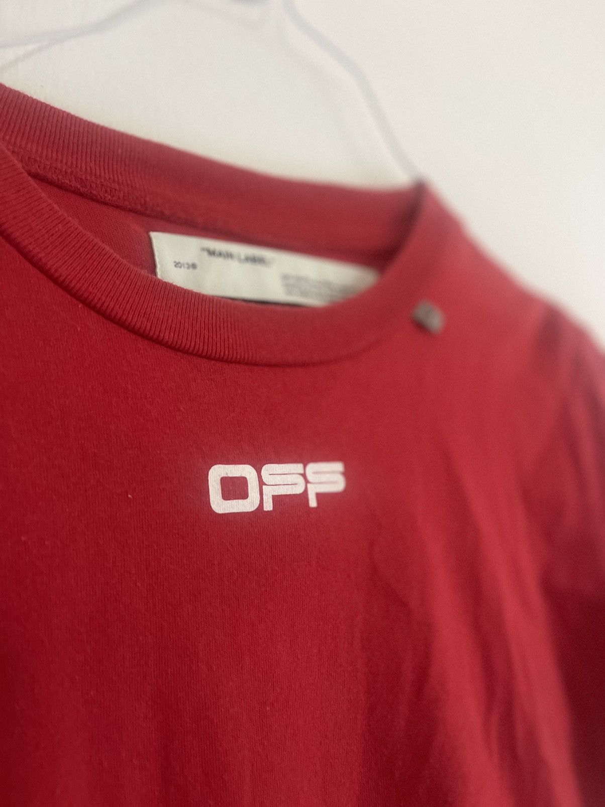 Off-White Off white red Caravaggio TEE Size US M / EU 48-50 / 2 - 5 Thumbnail