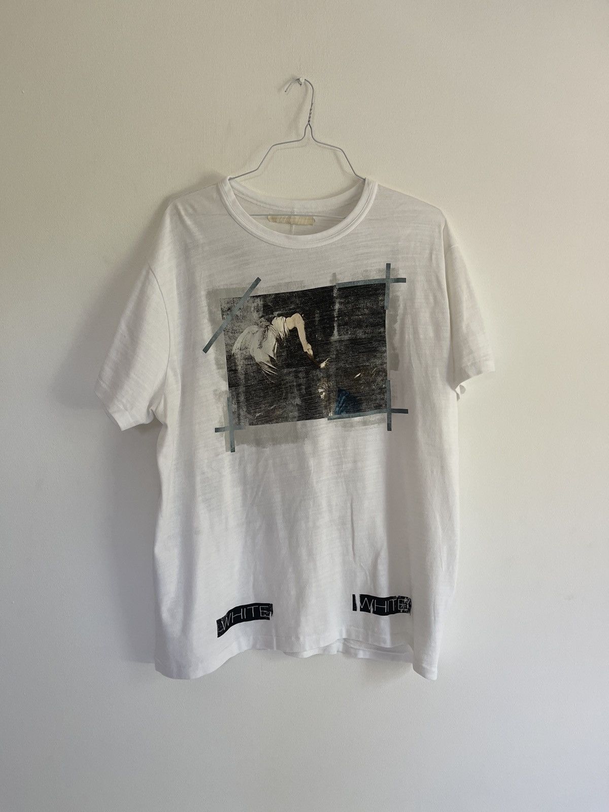 Off white Annunciation