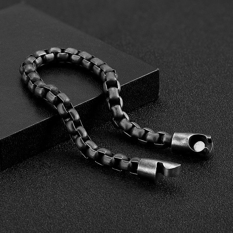 Jewelry 316L Stainless Steel Hand Chain Bangle Bracelet Size ONE SIZE - 1 Thumbnail