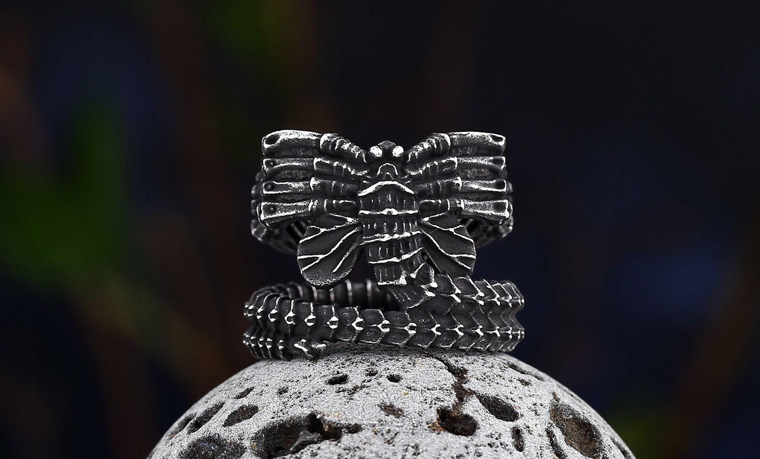 Jewelry Animal Alien Rings Size ONE SIZE - 1 Thumbnail