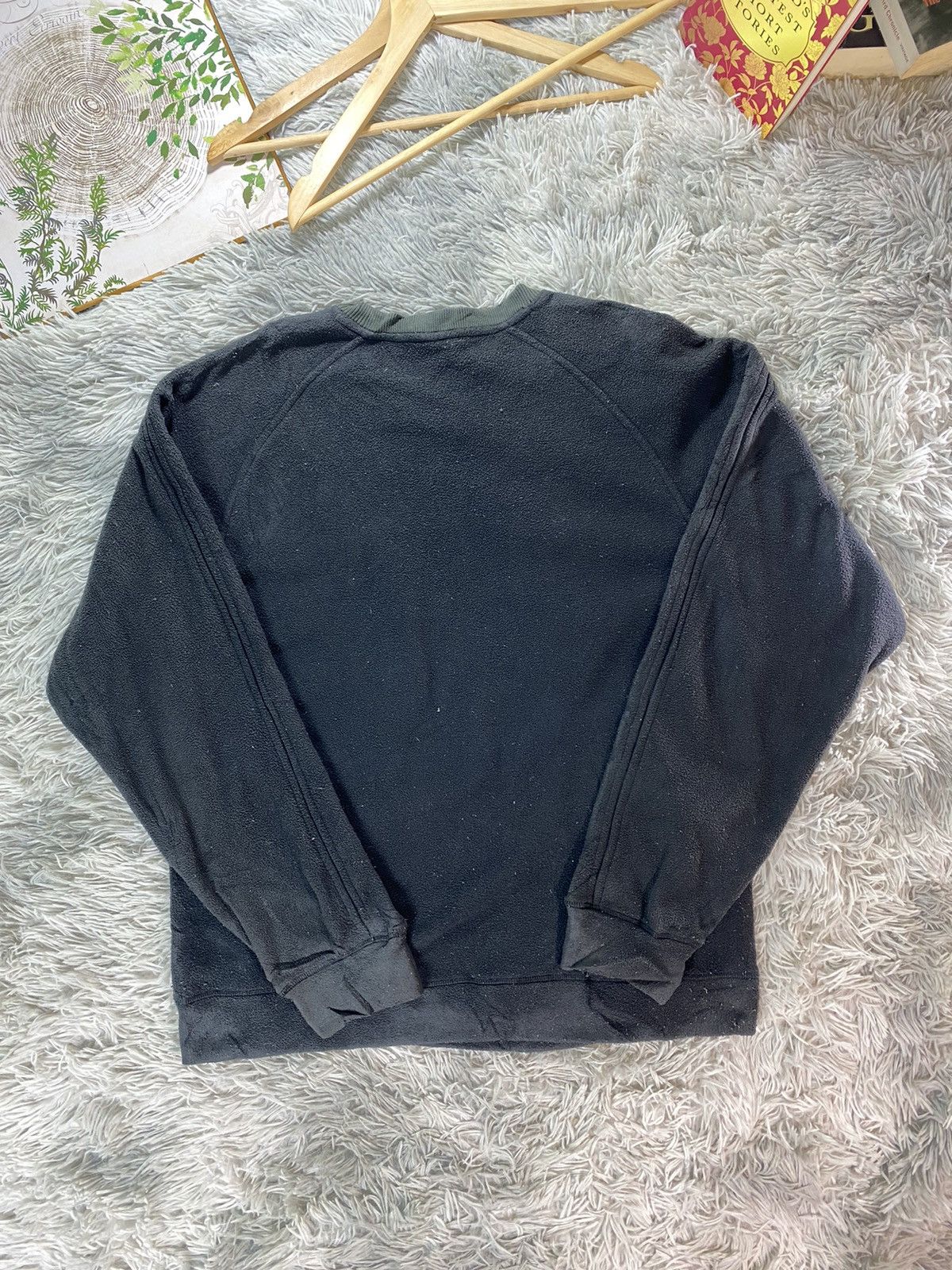Nike × Vintage Vintage Nike Small logo sweatshirt Streetwear Size US L / EU 52-54 / 3 - 7 Thumbnail