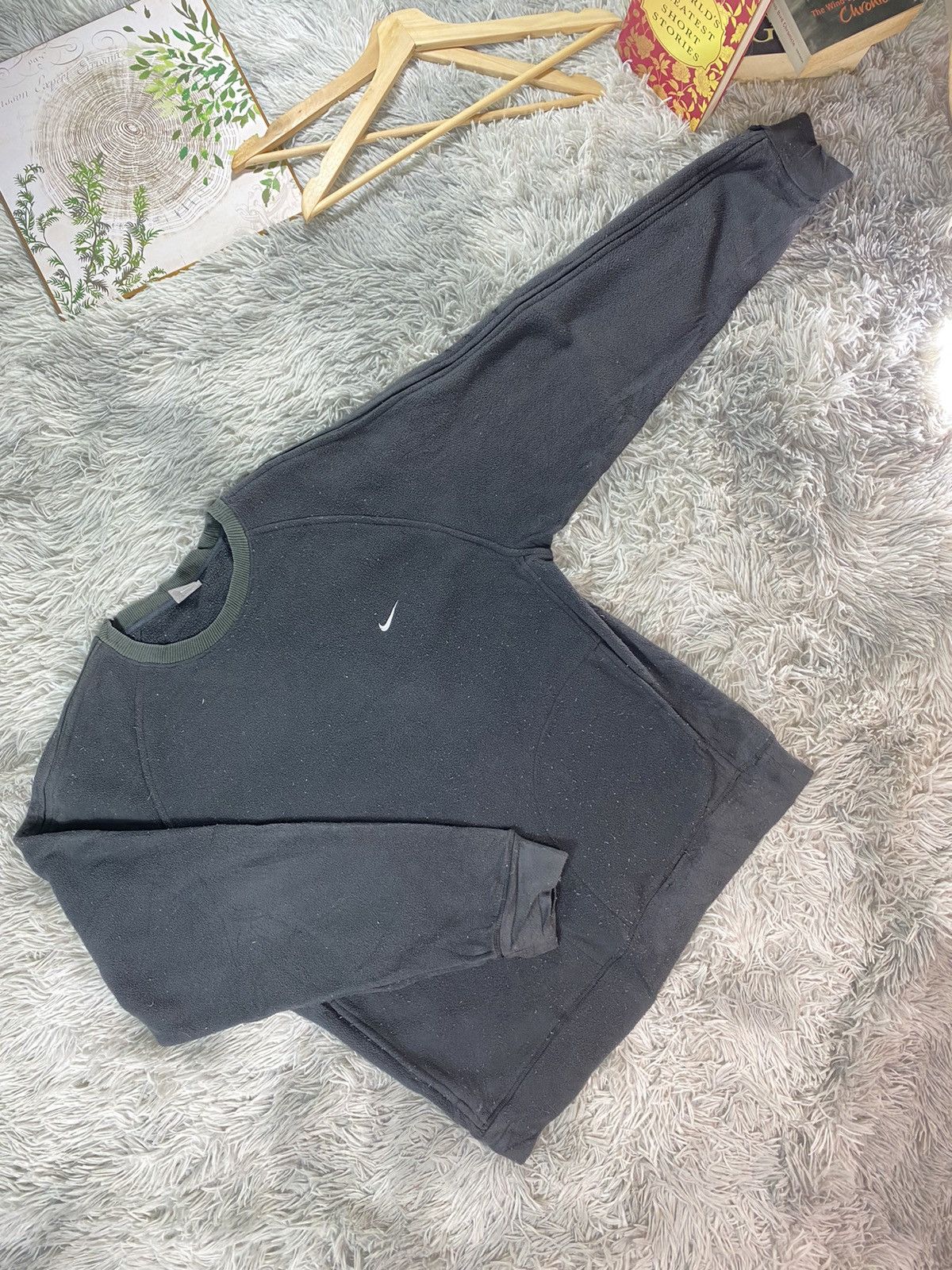 Nike × Vintage Vintage Nike Small logo sweatshirt Streetwear Size US L / EU 52-54 / 3 - 1 Thumbnail