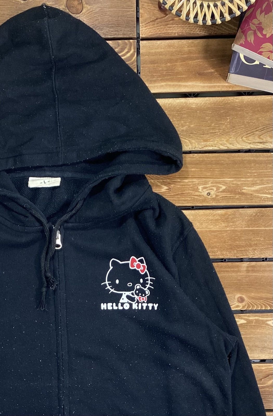 Japanese Brand × Vintage Vintage Hello Kitty Big Logo With Hoodie Sweatshirt Size L Size US L / EU 52-54 / 3 - 5 Thumbnail