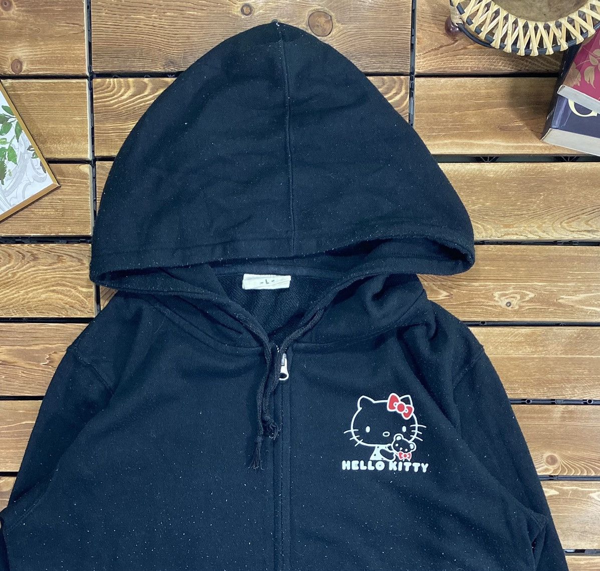 Japanese Brand × Vintage Vintage Hello Kitty Big Logo With Hoodie Sweatshirt Size L Size US L / EU 52-54 / 3 - 7 Thumbnail
