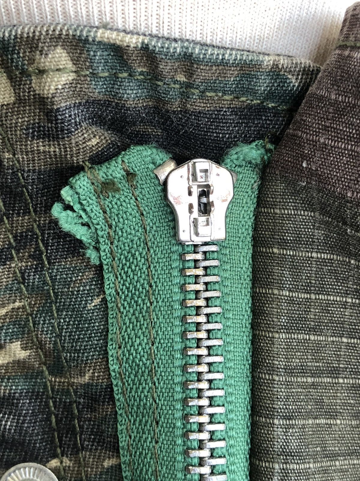 Engineered Garments 🎌 Japanese Brand Square Parka Army camouflage Size US L / EU 52-54 / 3 - 25 Thumbnail