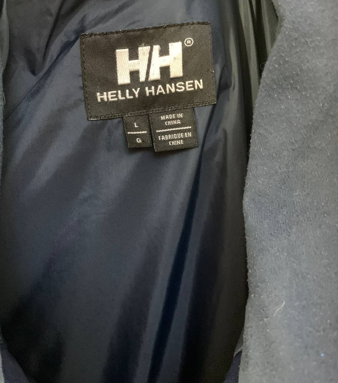 Helly Hansen Helly Hansen jacket blue vintage L Size US L / EU 52-54 / 3 - 11 Thumbnail