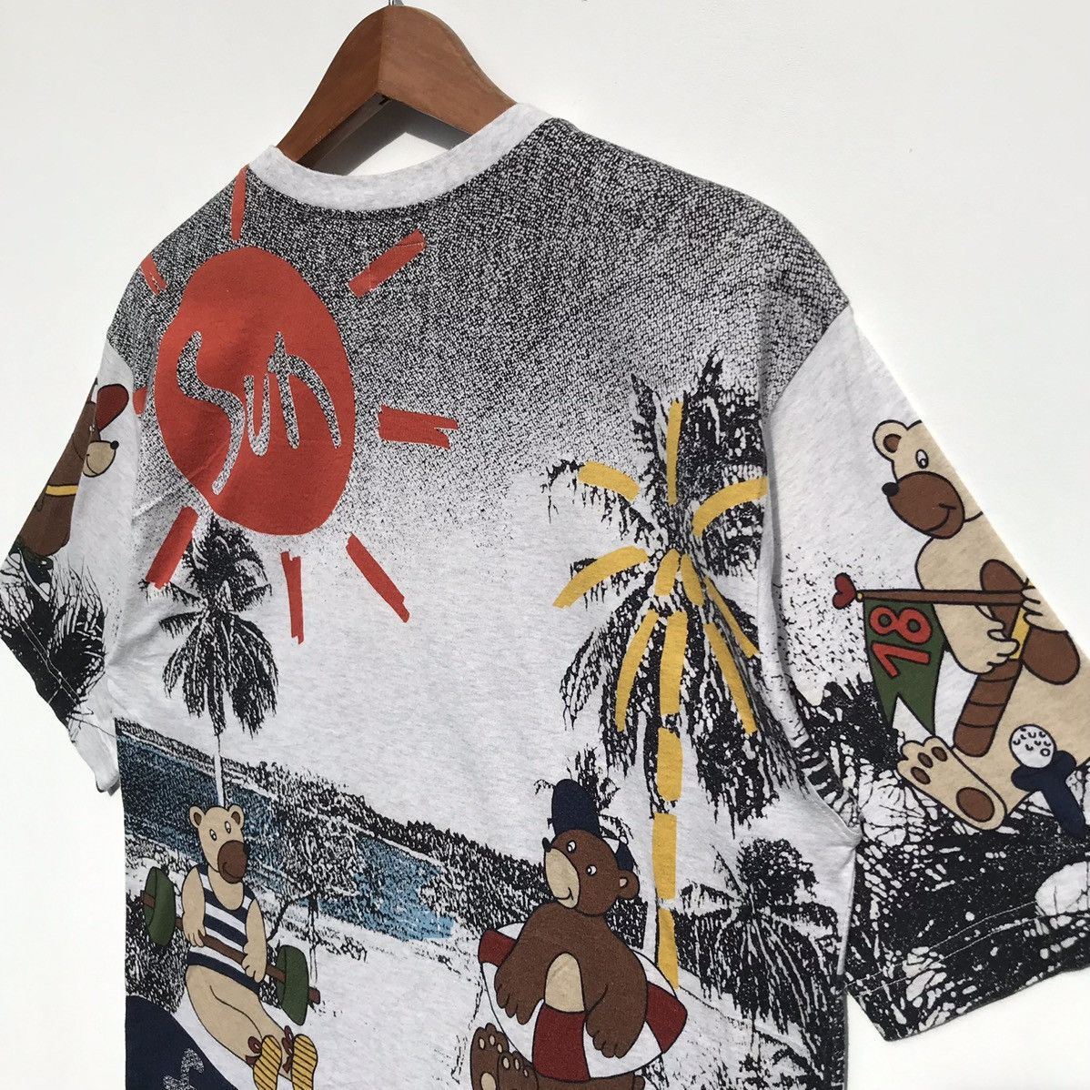 Jean Charles De Castelbajac 🔥Rare🔥Vintage Jean Charles Castelbajac Sport Over Print Tee Size US M / EU 48-50 / 2 - 10 Thumbnail