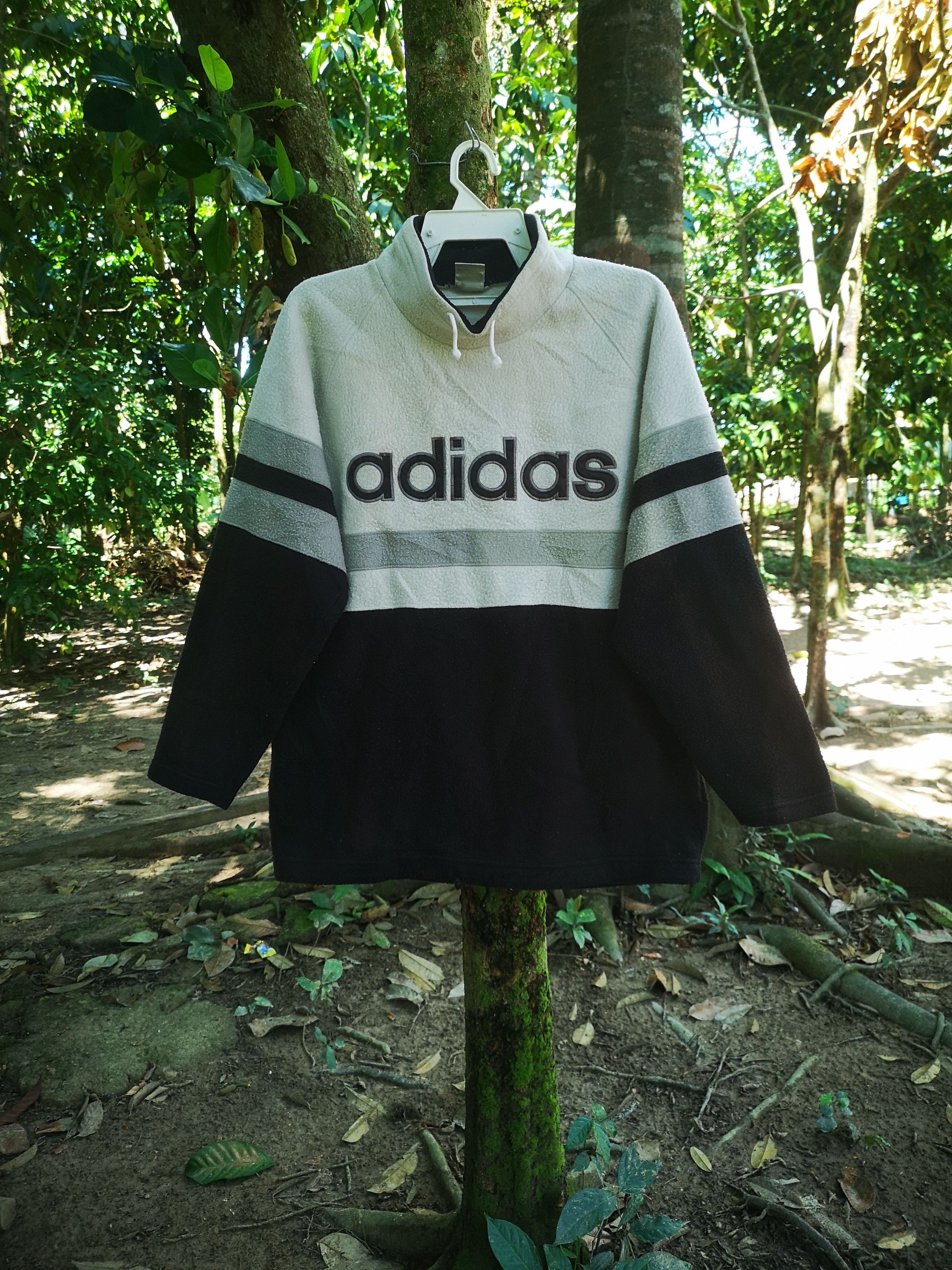 Adidas Vintage Adidas Fleece Big Logo Size US L / EU 52-54 / 3 - 1 Thumbnail
