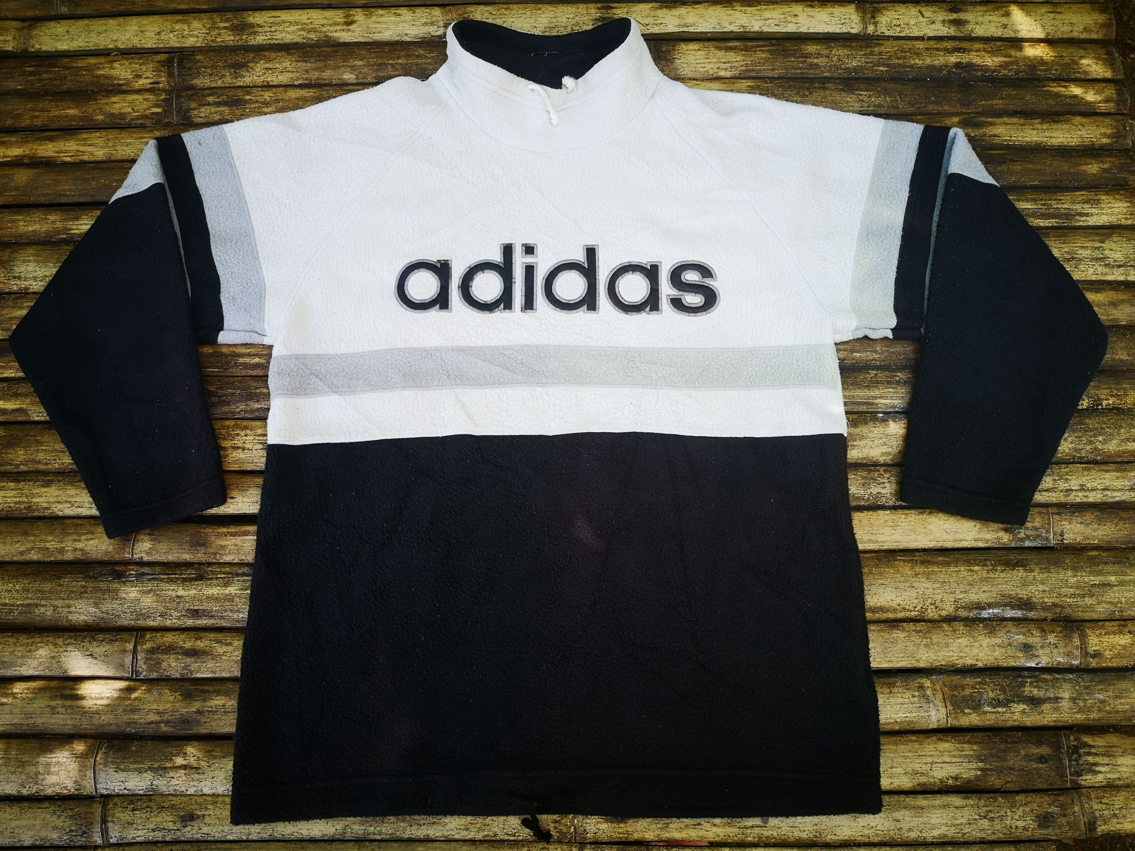 Adidas Vintage Adidas Fleece Big Logo Size US L / EU 52-54 / 3 - 3 Thumbnail