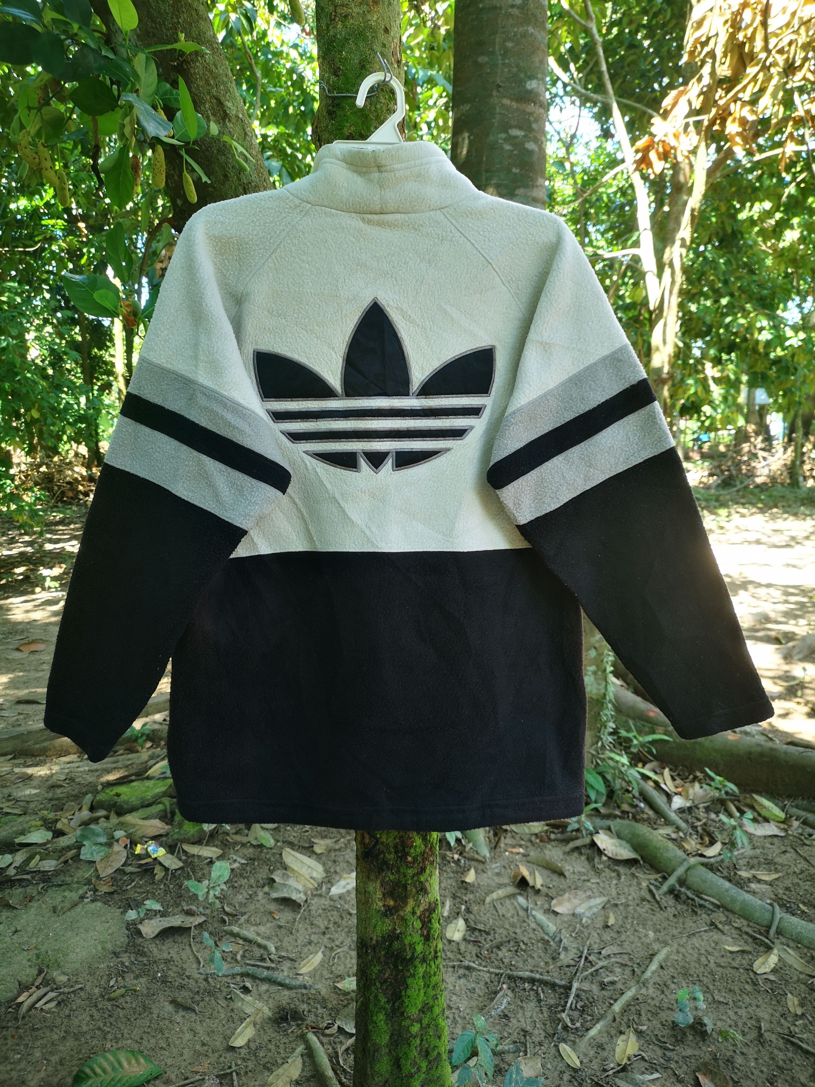 Adidas Vintage Adidas Fleece Big Logo Size US L / EU 52-54 / 3 - 2 Thumbnail