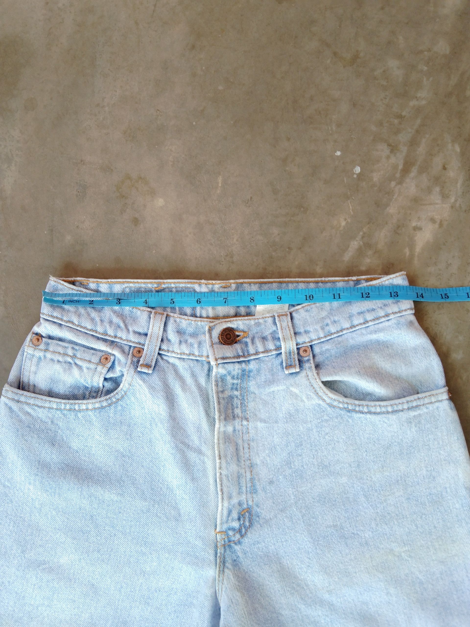Levi's 90s Vintage Levi's Jeans 550 Made In USA Relaxed Tapered Leg Size US 27 - 6 Thumbnail