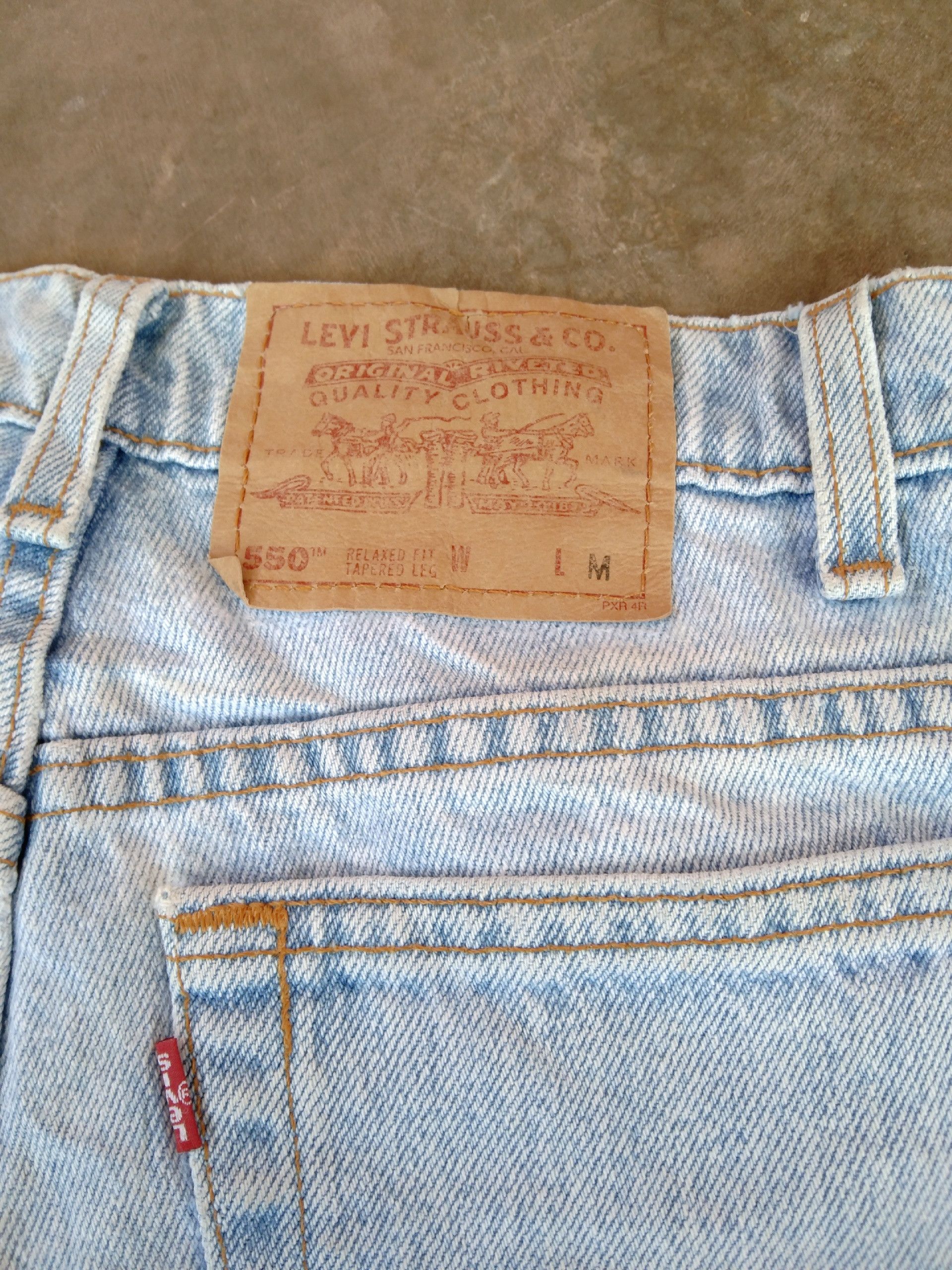 Levi's 90s Vintage Levi's Jeans 550 Made In USA Relaxed Tapered Leg Size US 27 - 3 Thumbnail