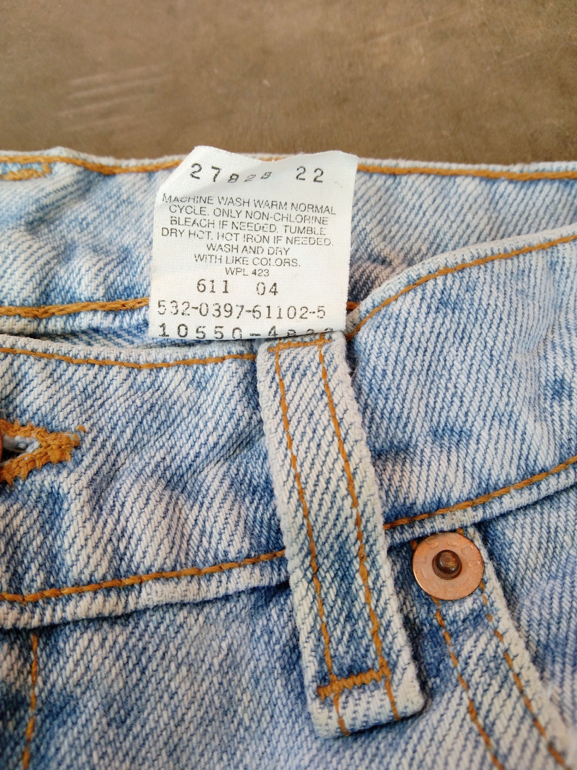 Levi's 90s Vintage Levi's Jeans 550 Made In USA Relaxed Tapered Leg Size US 27 - 10 Thumbnail