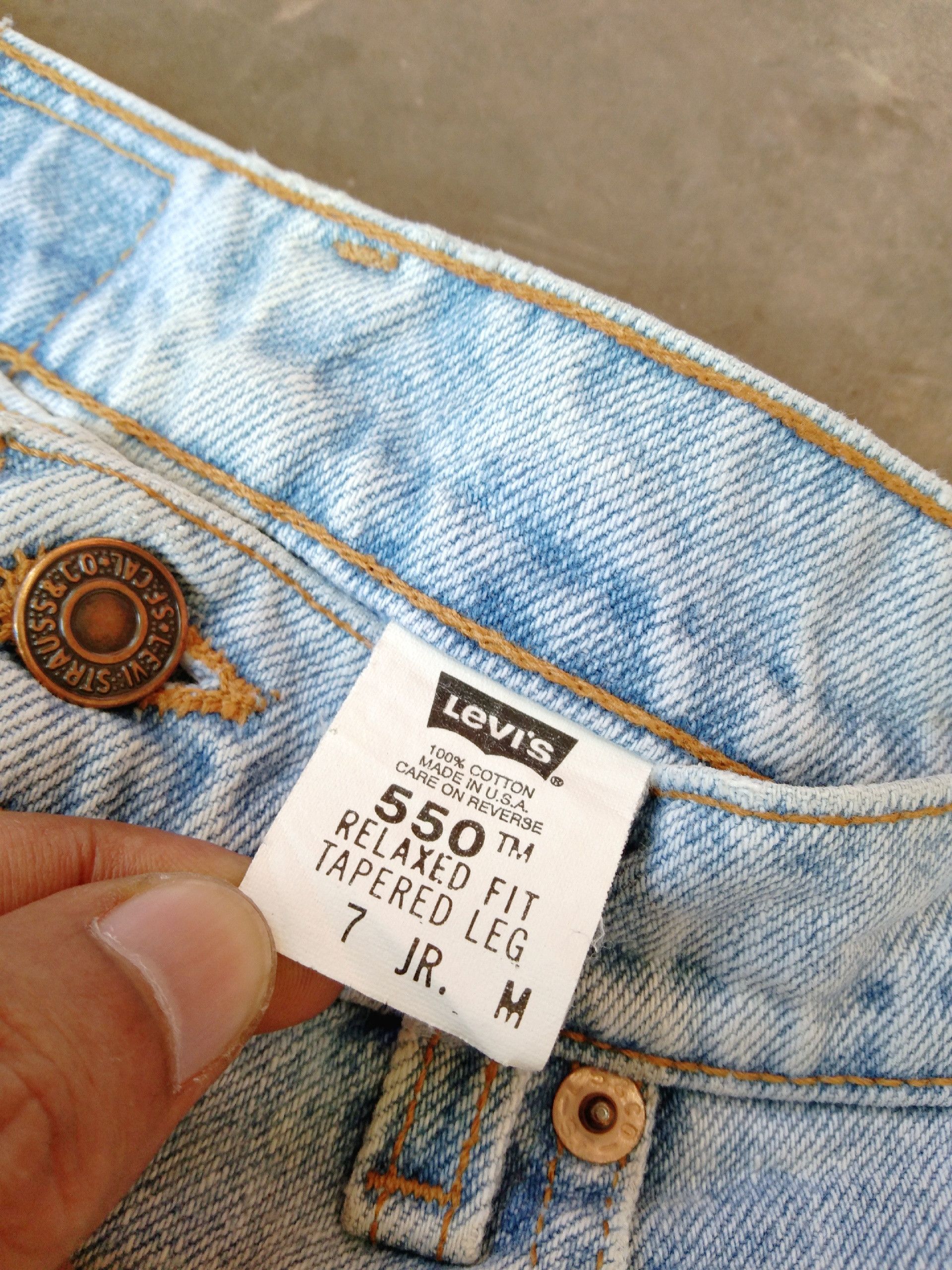 Levi's 90s Vintage Levi's Jeans 550 Made In USA Relaxed Tapered Leg Size US 27 - 11 Thumbnail