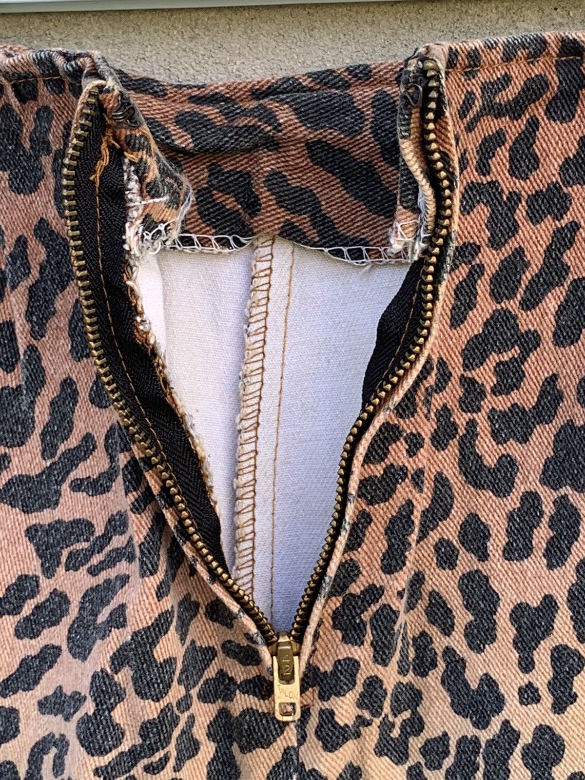 Made In The Shade × Vintage Vtg 70s-80s Made In The Shade Cheetah With Talon 42 Zipper Size 25" / US 0 / IT 36 - 14 Thumbnail