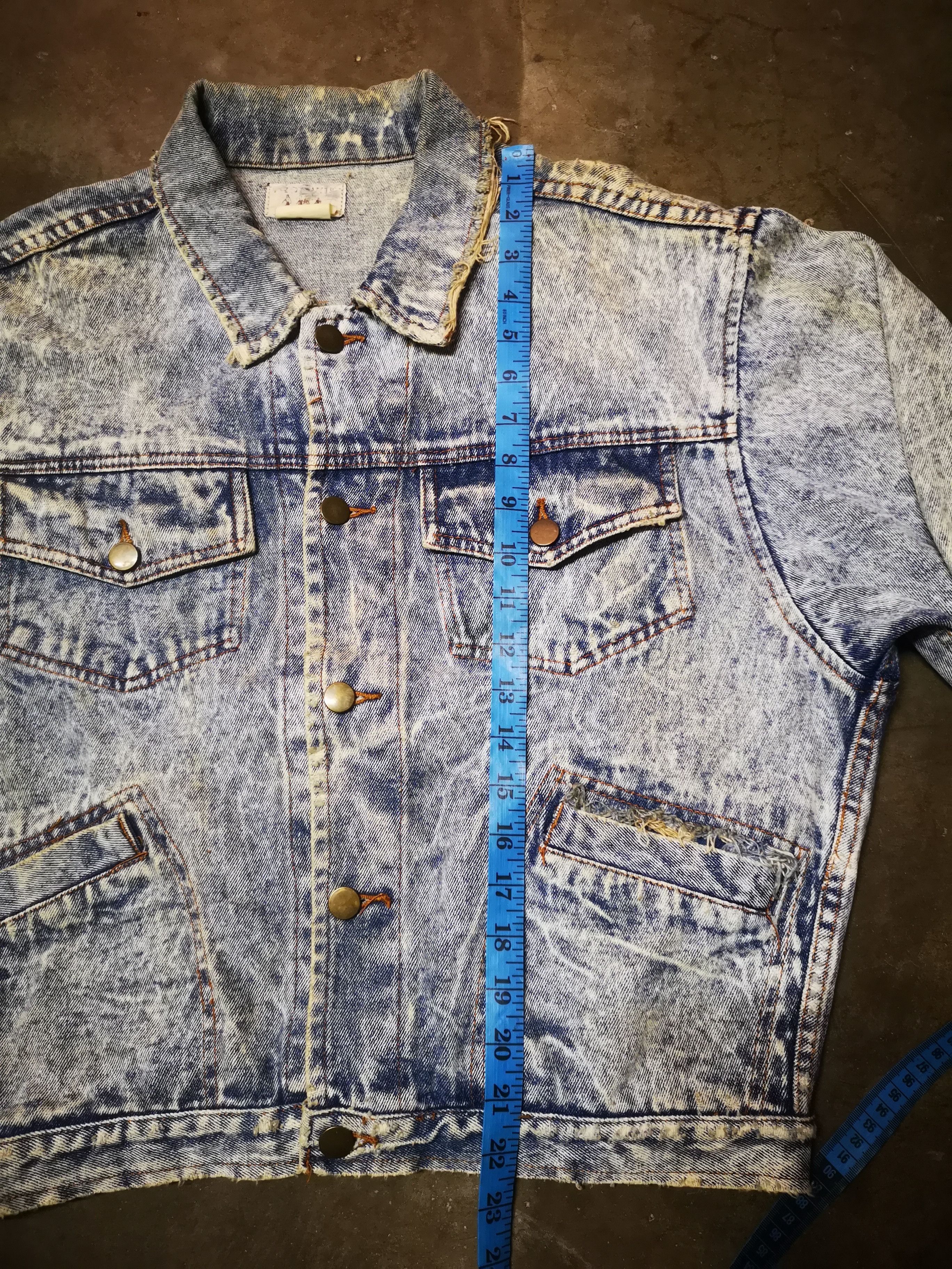 Japanese Brand Vintage Distressed Denim Jacket Size US M / EU 48-50 / 2 - 15 Thumbnail