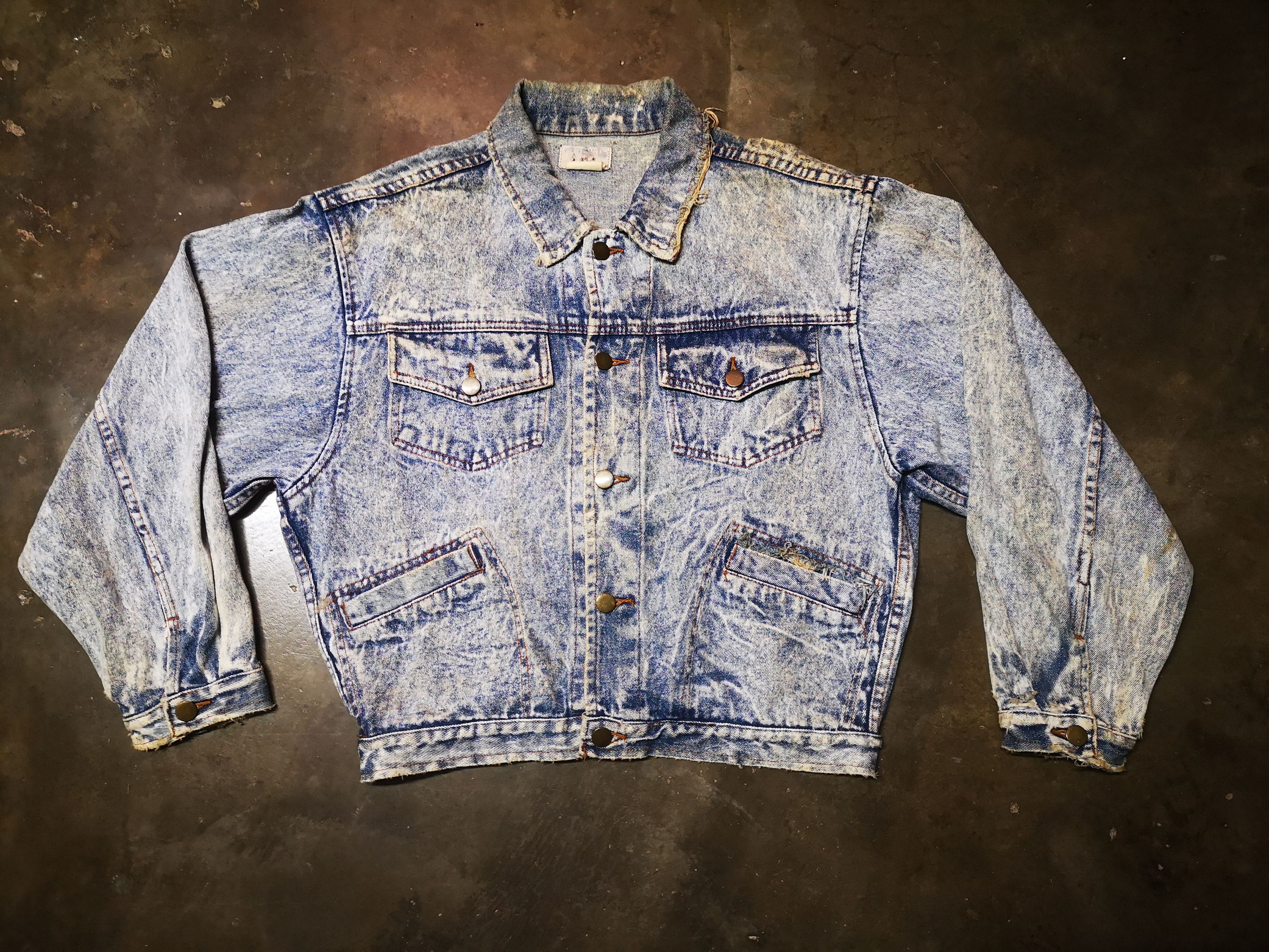 Japanese Brand Vintage Distressed Denim Jacket Size US M / EU 48-50 / 2 - 3 Thumbnail
