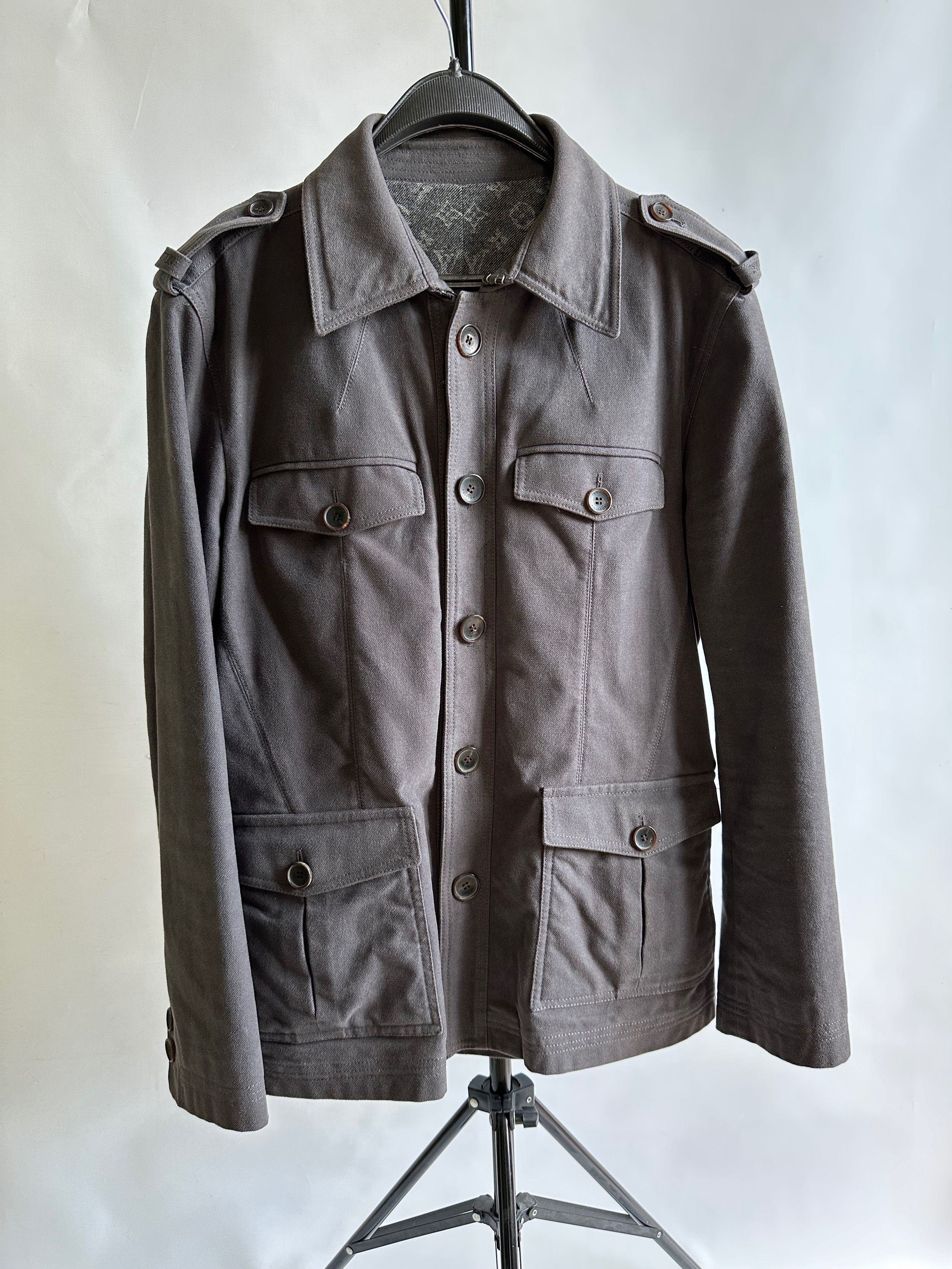 Louis Vuitton LOUIS VUITTON M65 gray light jacket military style | Grailed
