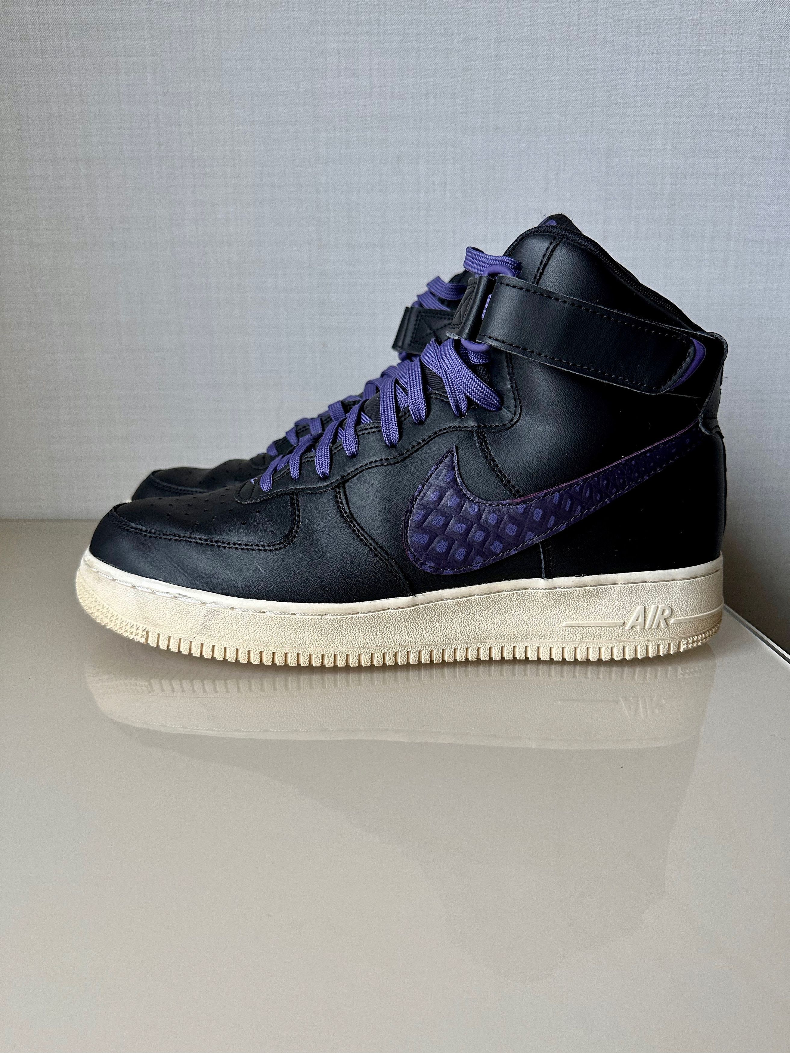 NIKE AIR FORCE HIGH '07 Black PURPLE Sneakers
