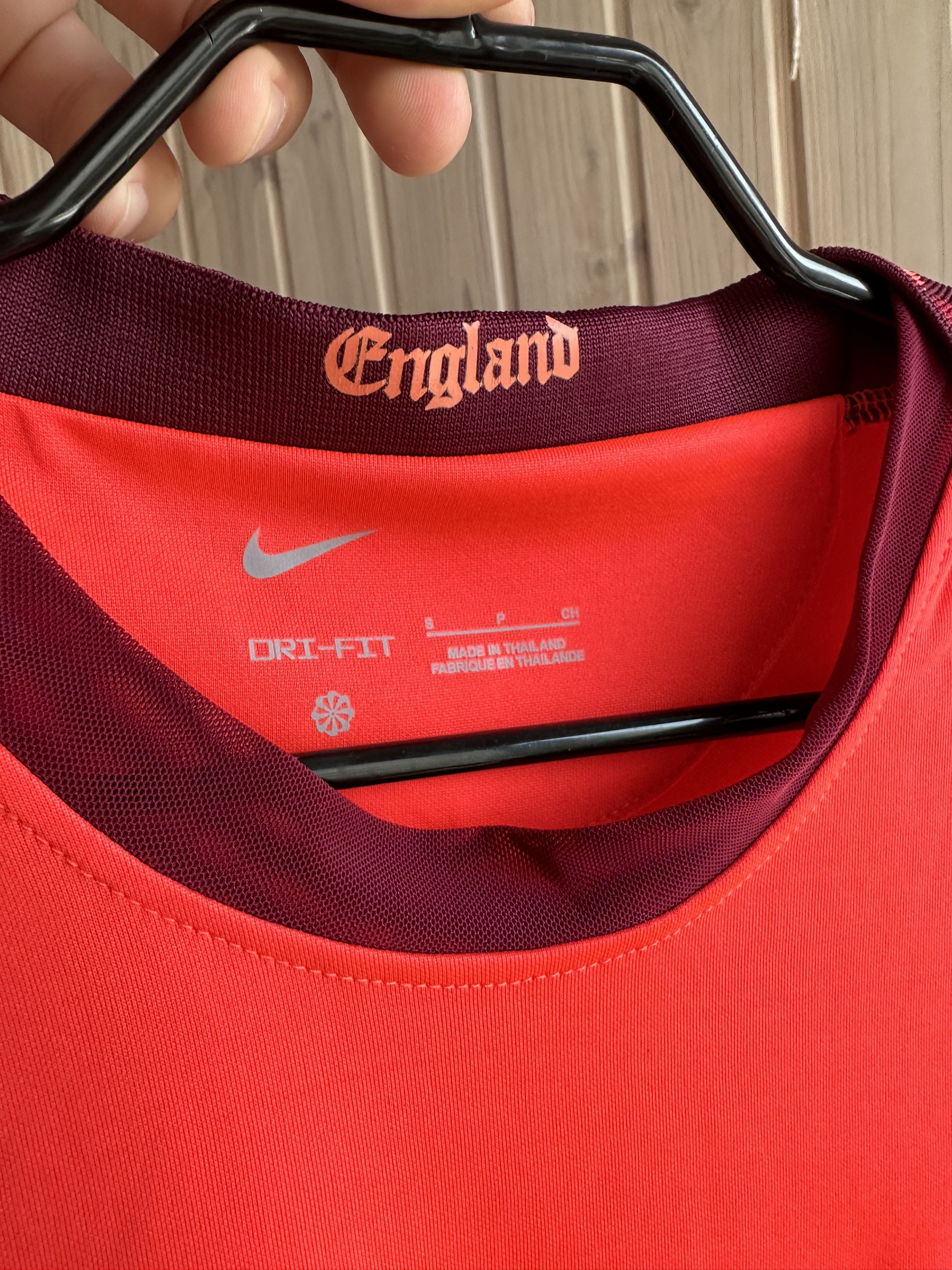 Nike 2022 ENGLAND UEFA League Nations soccer football jersey Size US S / EU 44-46 / 1 - 10 Thumbnail