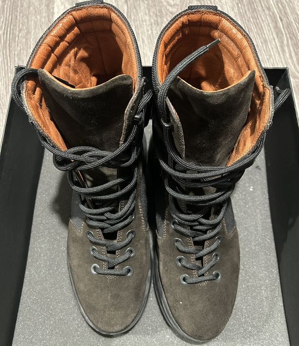 yeezy military boot onyx shade