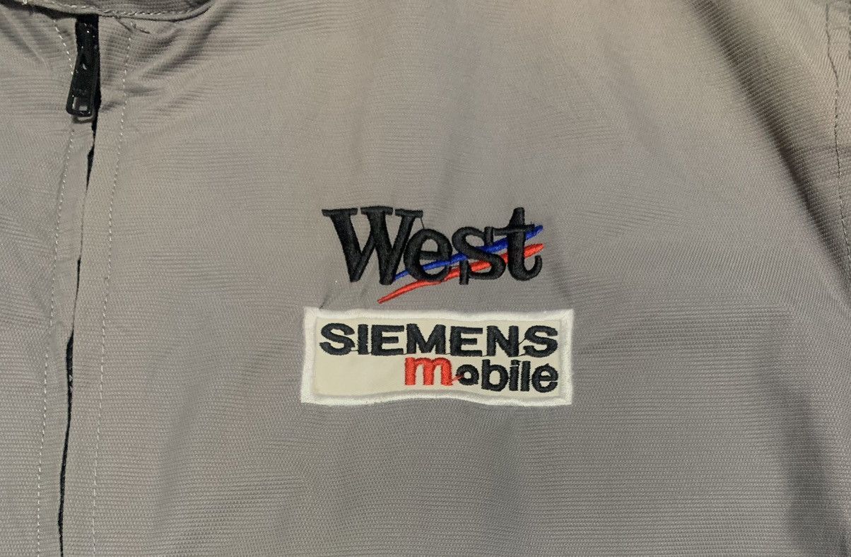 Mercedes-Benz Vintage 90s Mercedes Benz Formula 1 Racing Jacket Sun Faded Size US XL / EU 56 / 4 - 8 Thumbnail
