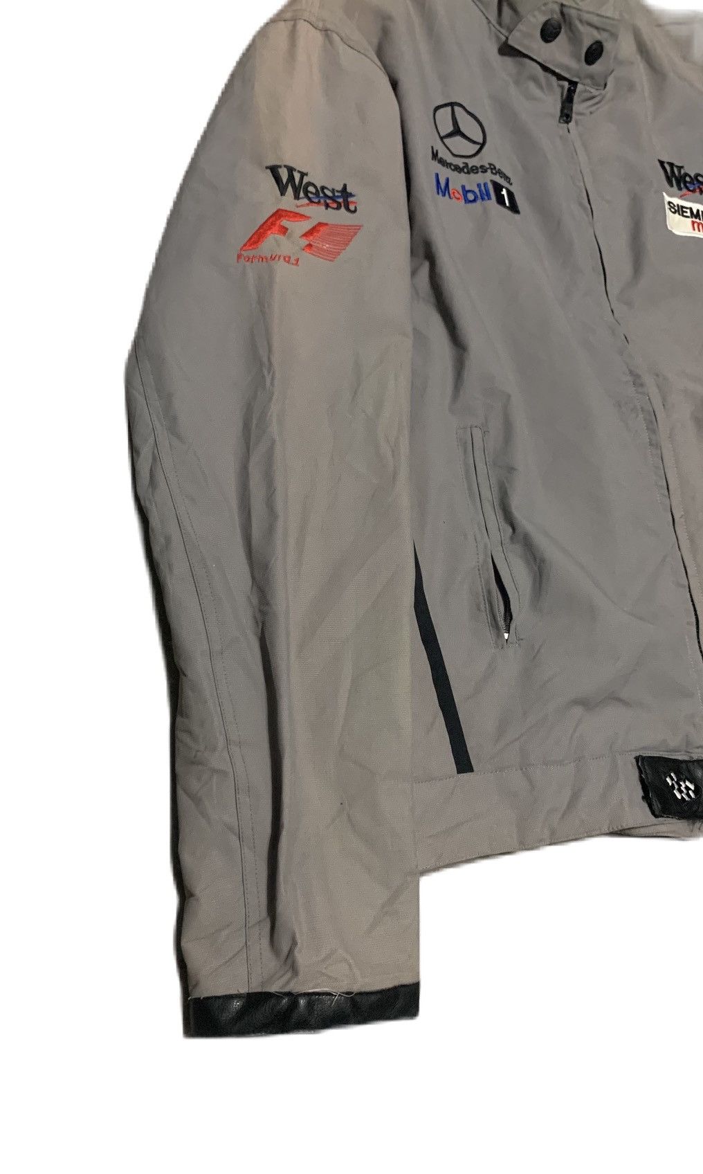 Mercedes-Benz Vintage 90s Mercedes Benz Formula 1 Racing Jacket Sun Faded Size US XL / EU 56 / 4 - 2 Thumbnail