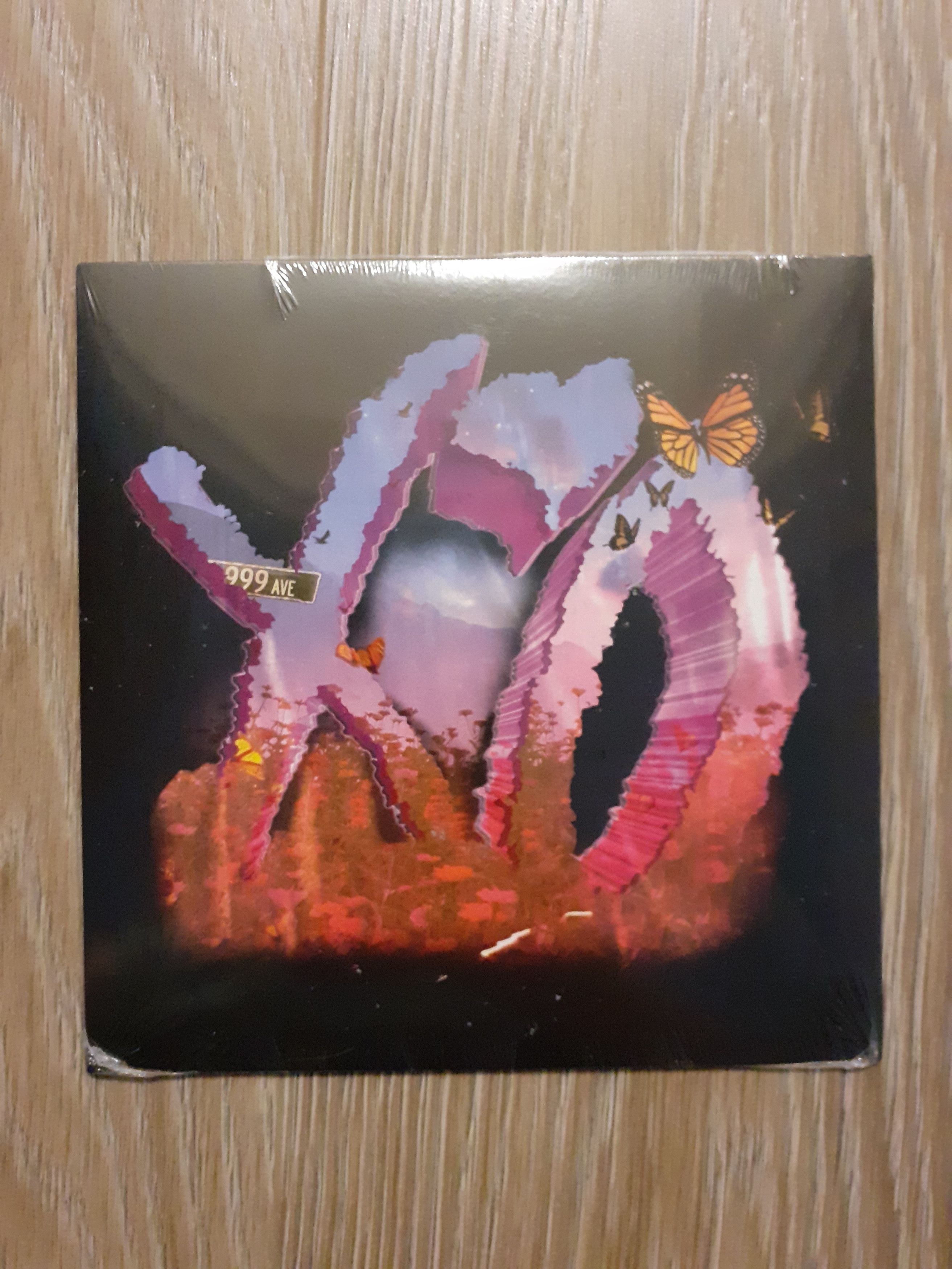 999 Club 999 XO Smile Vinyl Size ONE SIZE - 2 Thumbnail