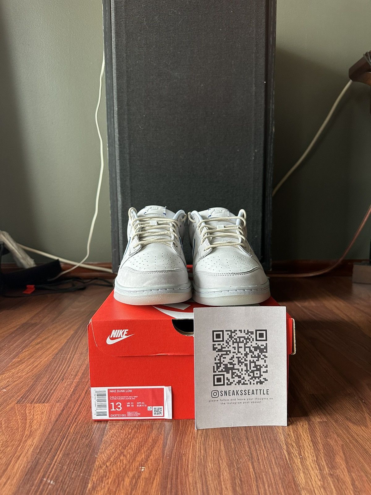 Nike Nike Dunk Low Wolf Grey Pure Platinum Size 13M DX3722-001 Size US 13 / EU 46 - 7 Thumbnail